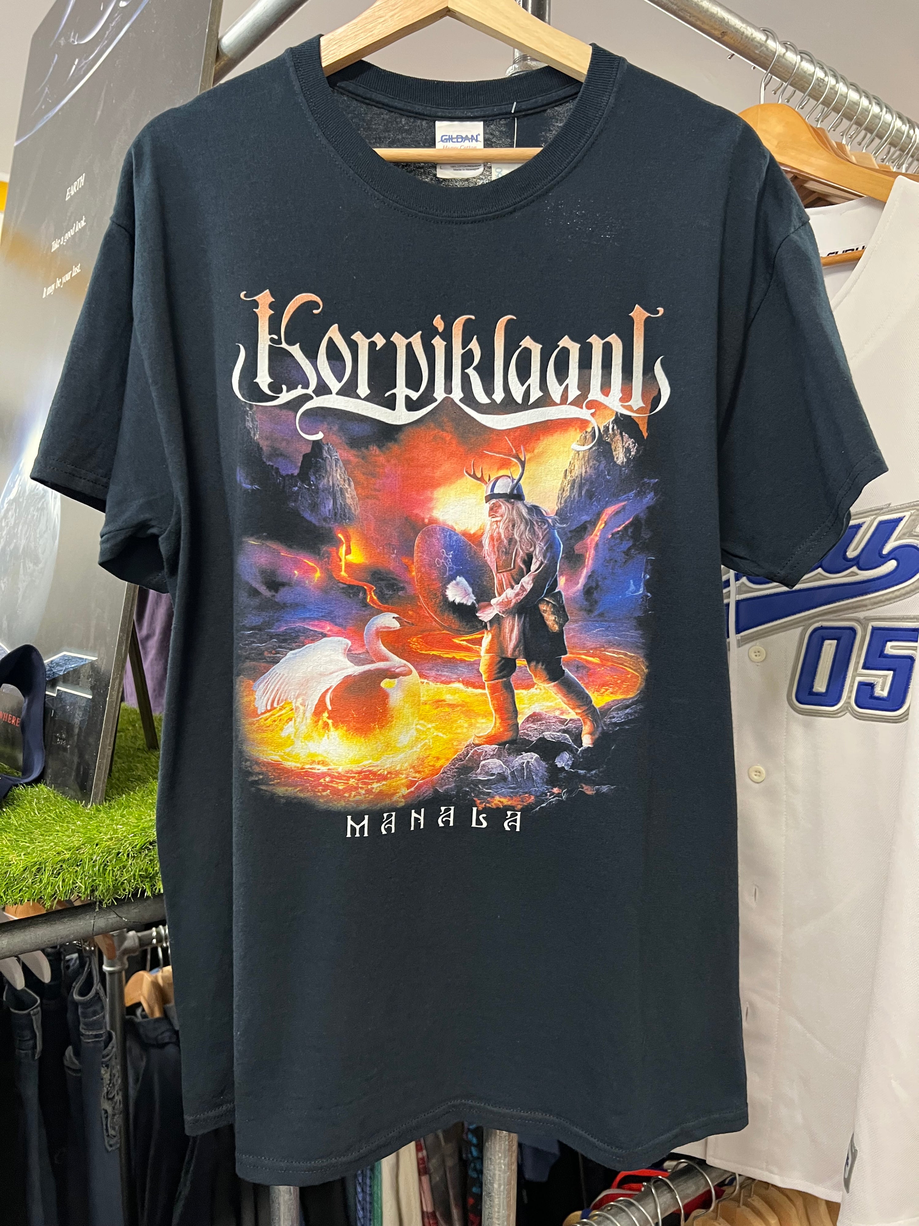 L - Korpiklaani Manala Metal Tee