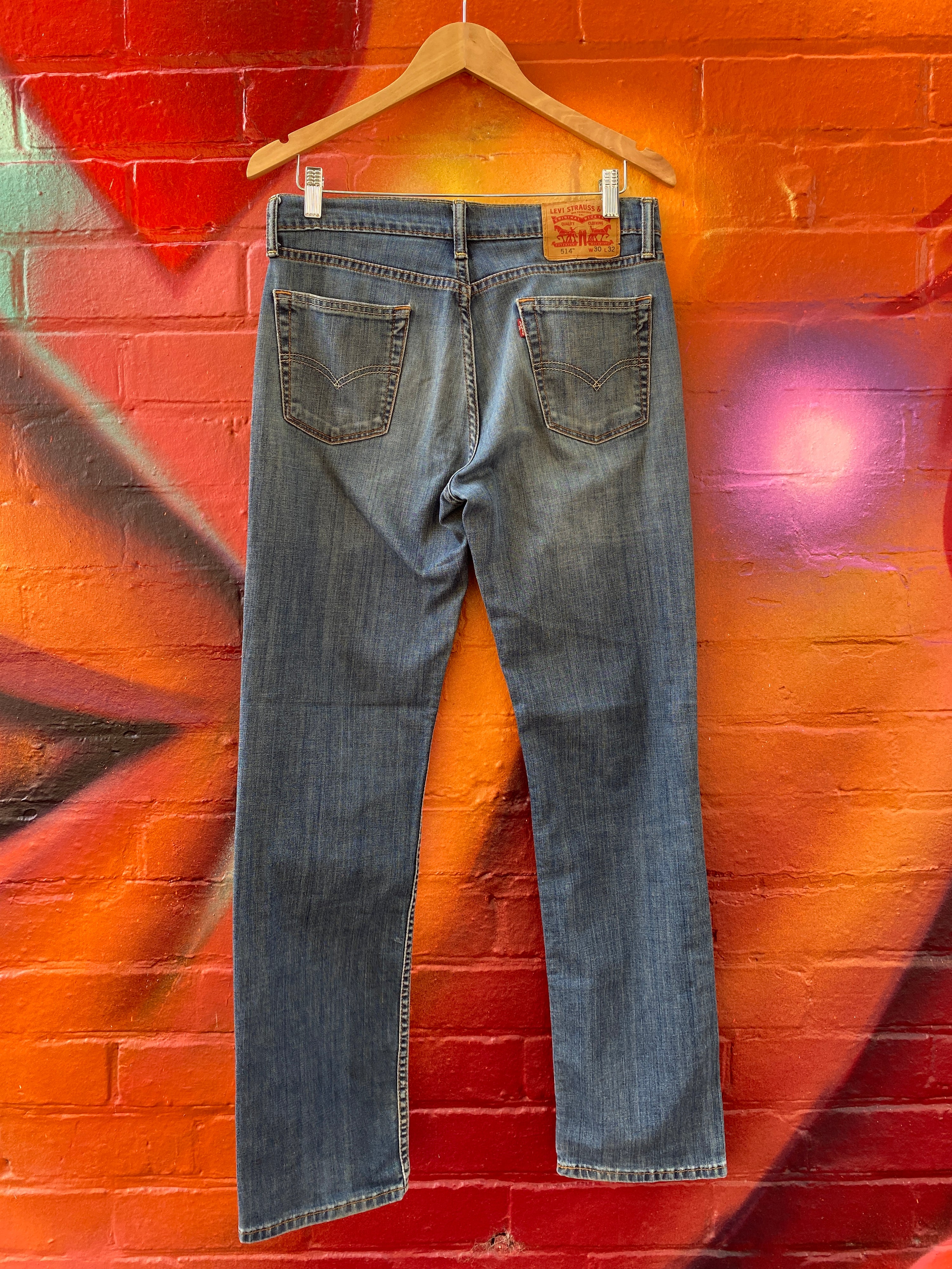 30 - Levi's Jeans 028