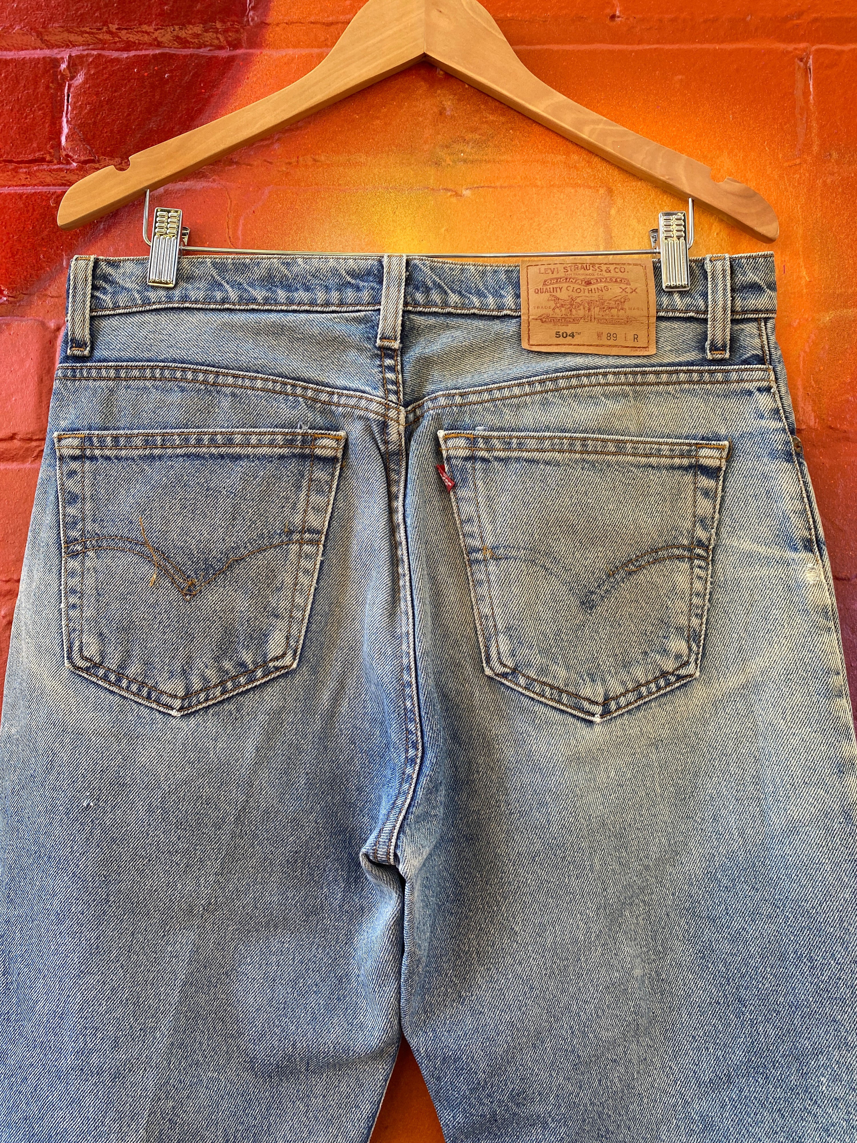 35 - Levi's Jeans 043