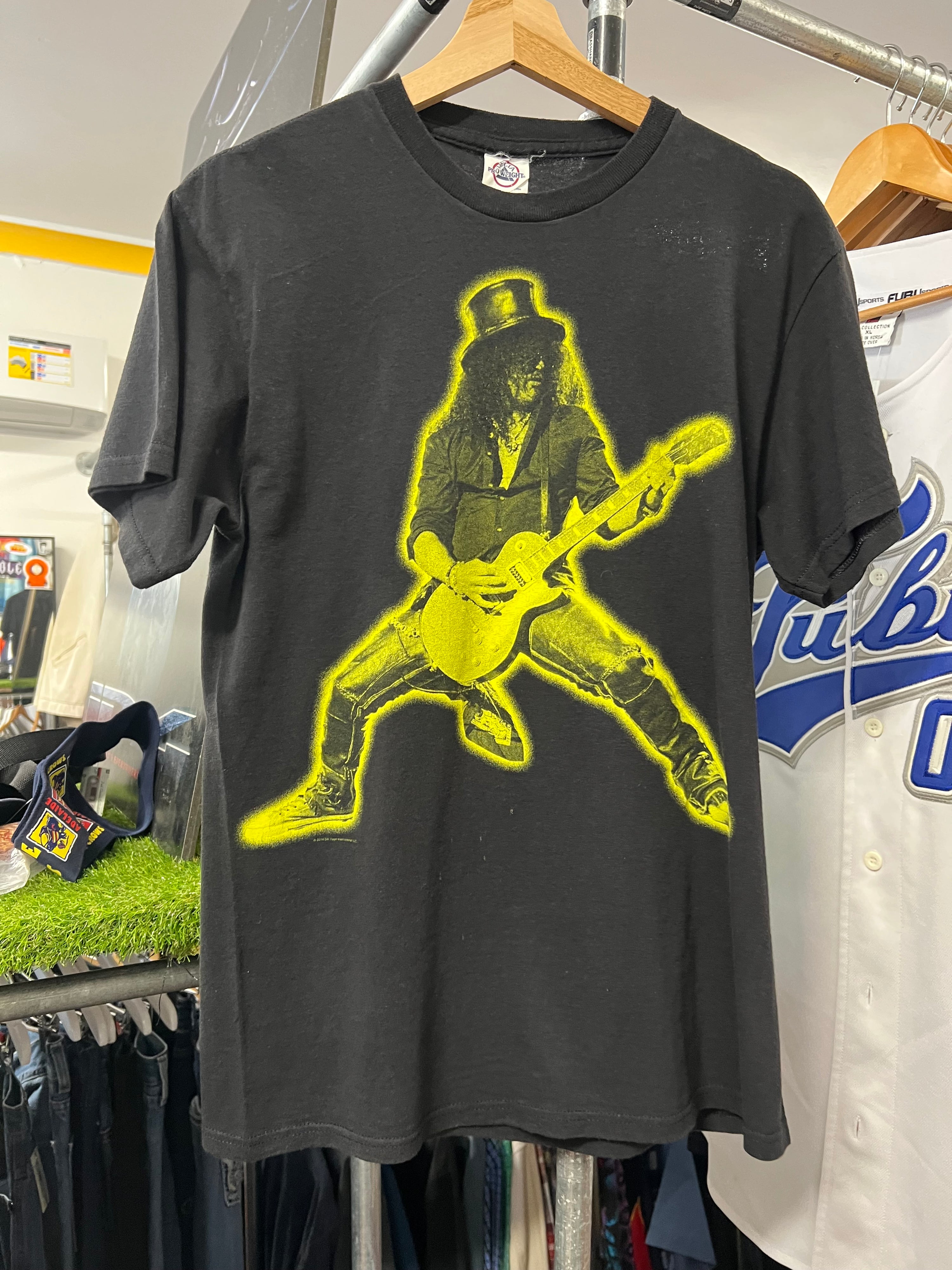 M - Slash Riffing Tee