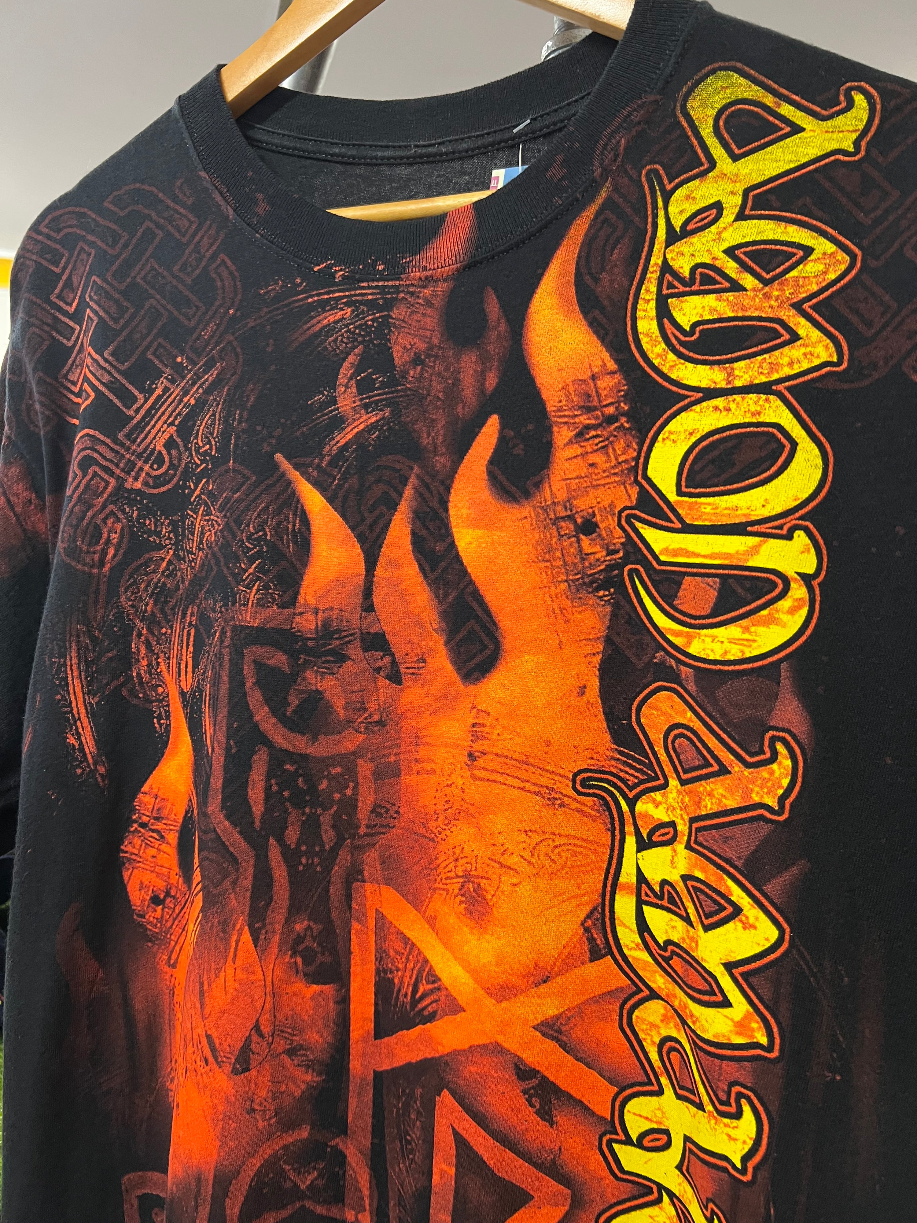 L - Amon Amarth Flame Tee