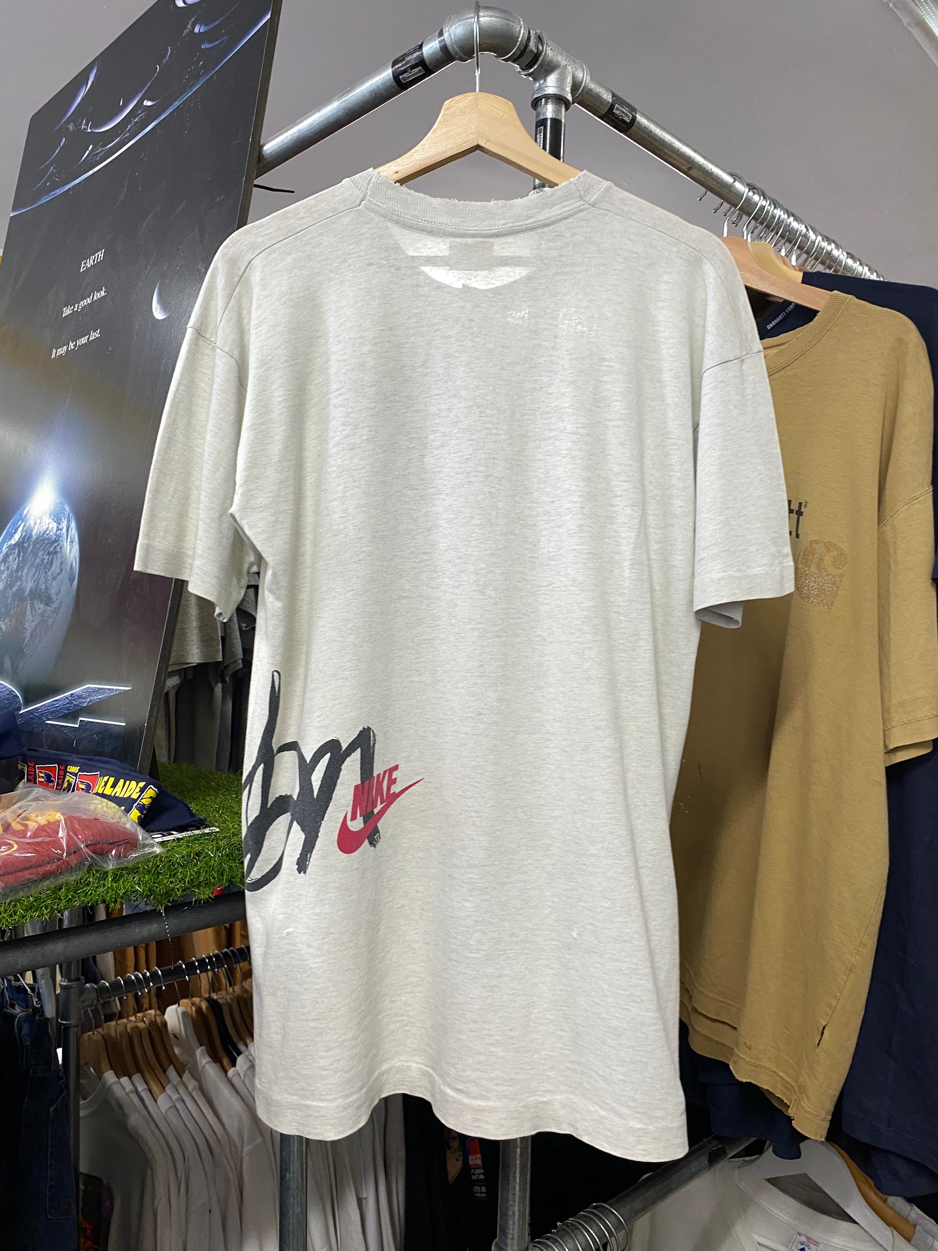 L - 1990s Nike Jordan 23 Stretched Print Wraparound Grey Tee