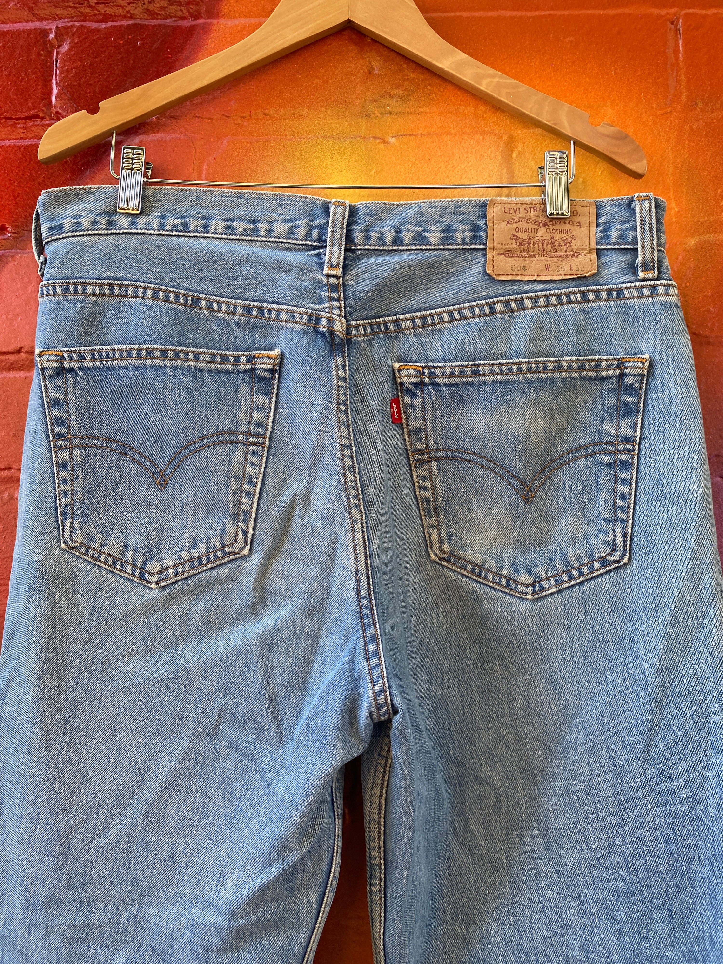 35 - Levi's Jeans 044