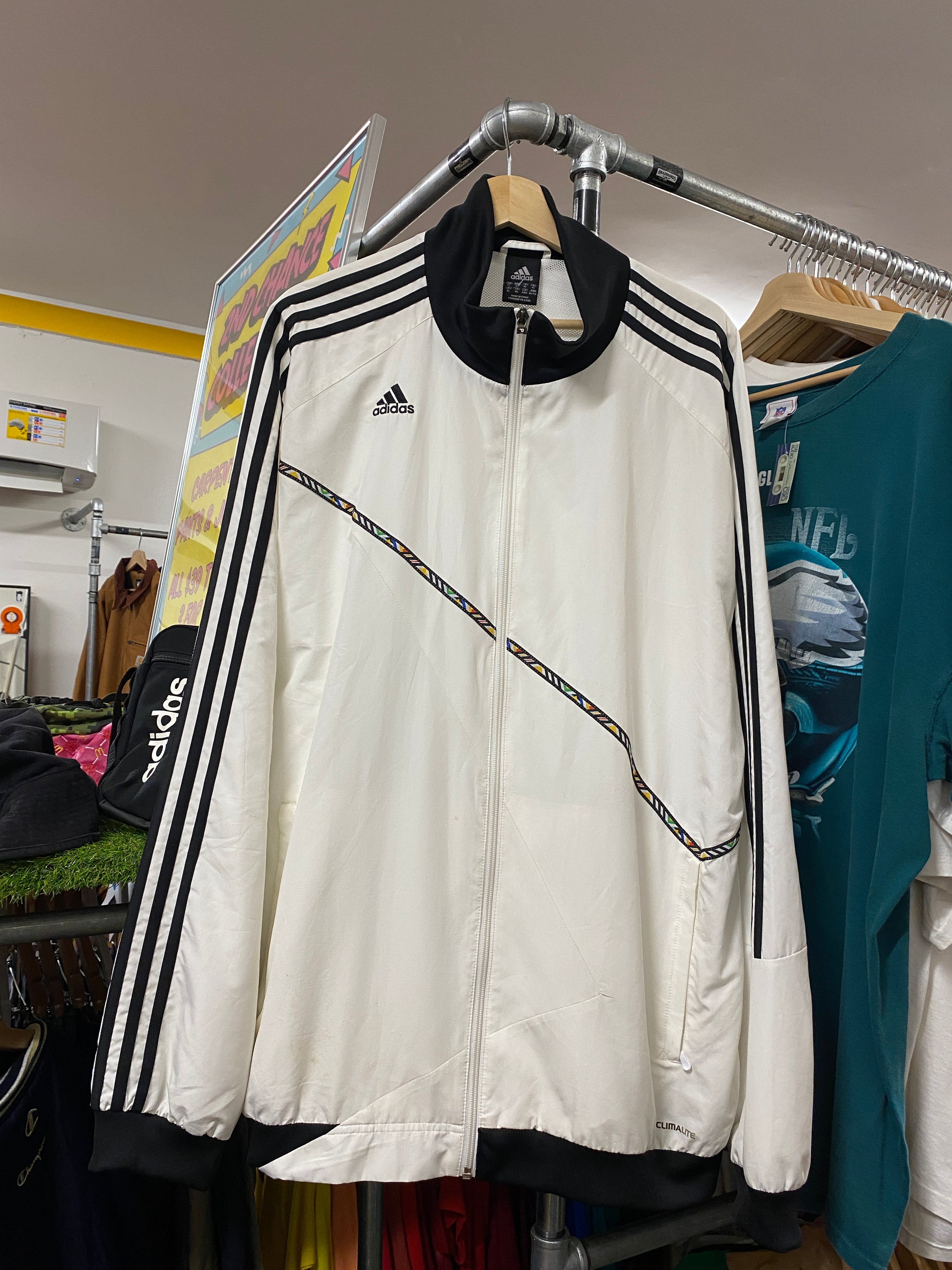 XL - 2009 Adidas Zip Up White Windbreaker Color Strip Diagonal