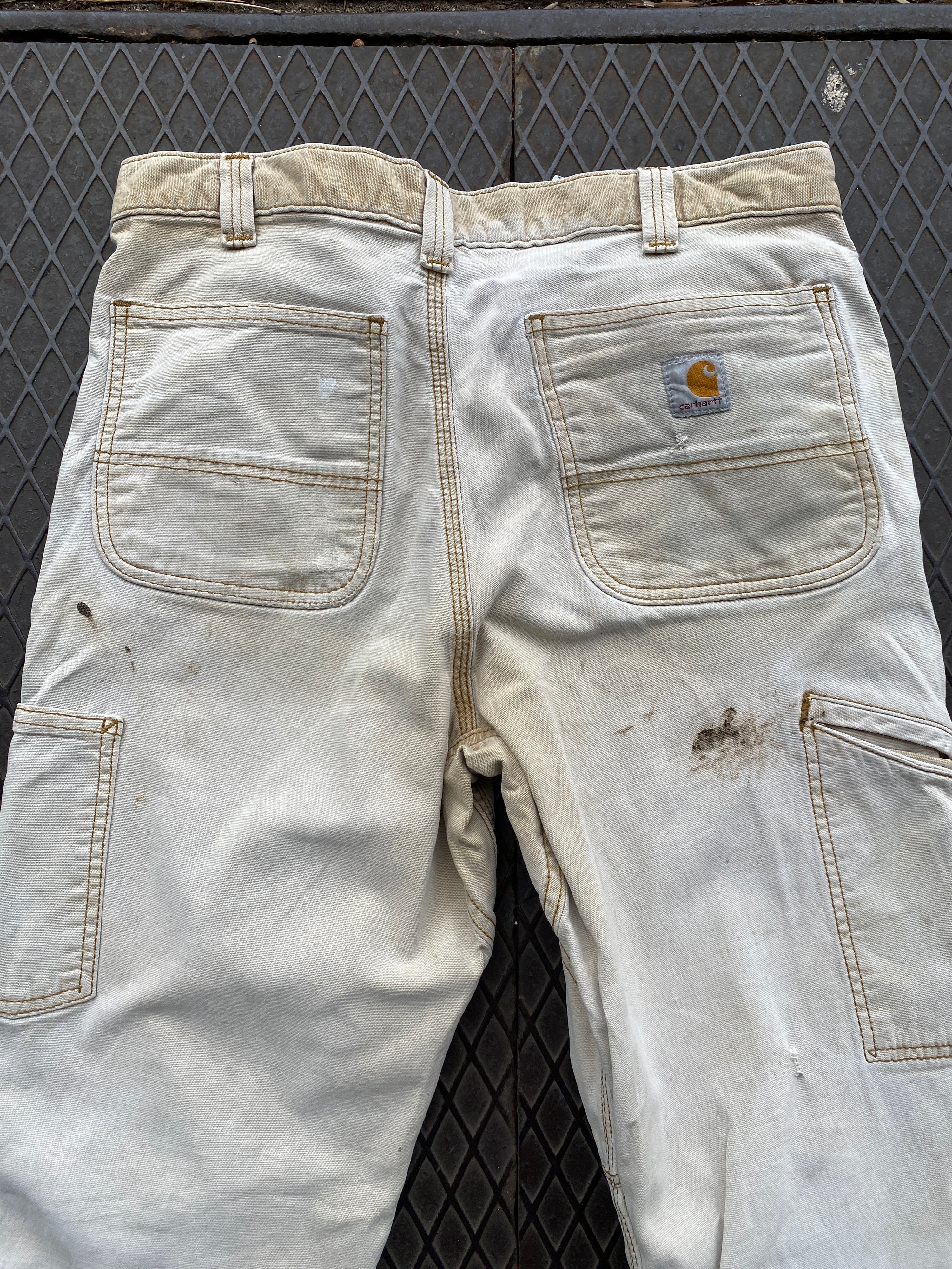 32 - Carhartt Double Knees Faded Beige Distressed