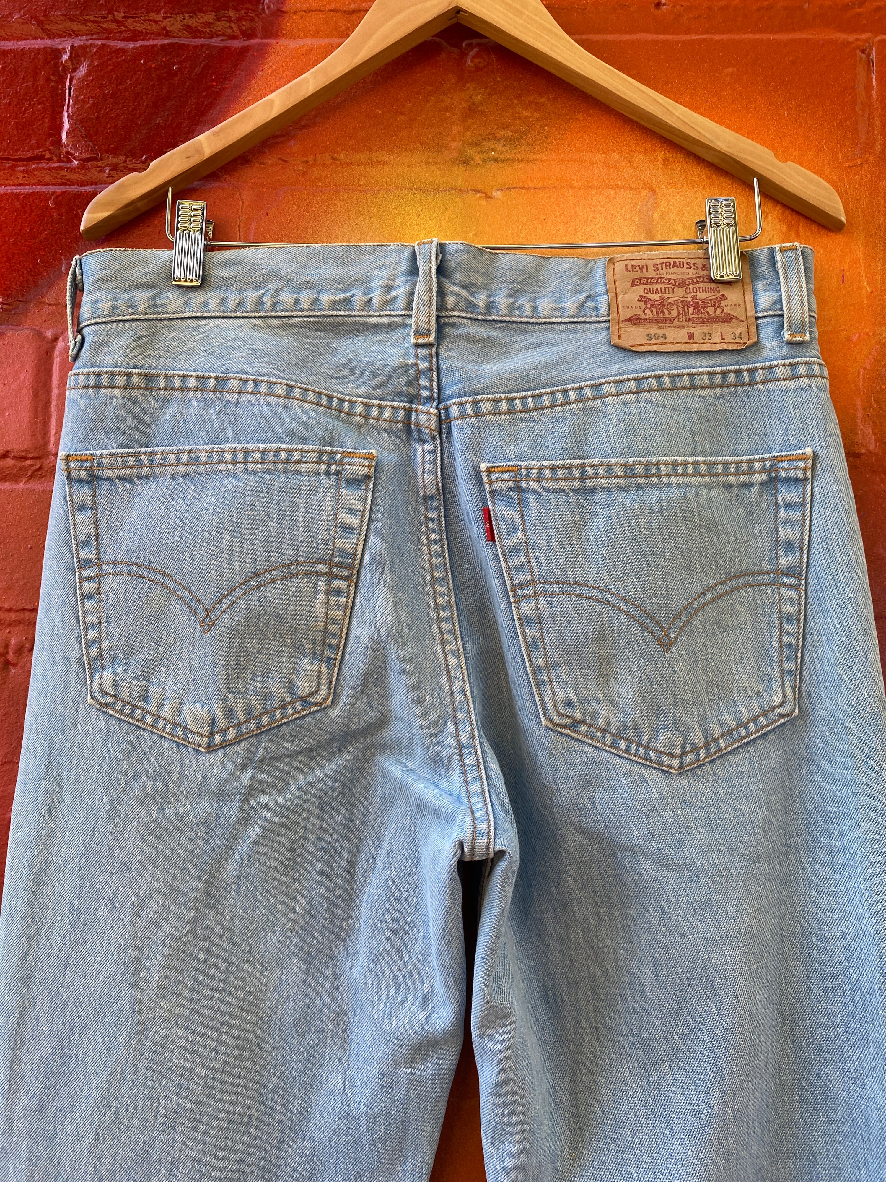 33 - Levis LB 504 Denim Jeans