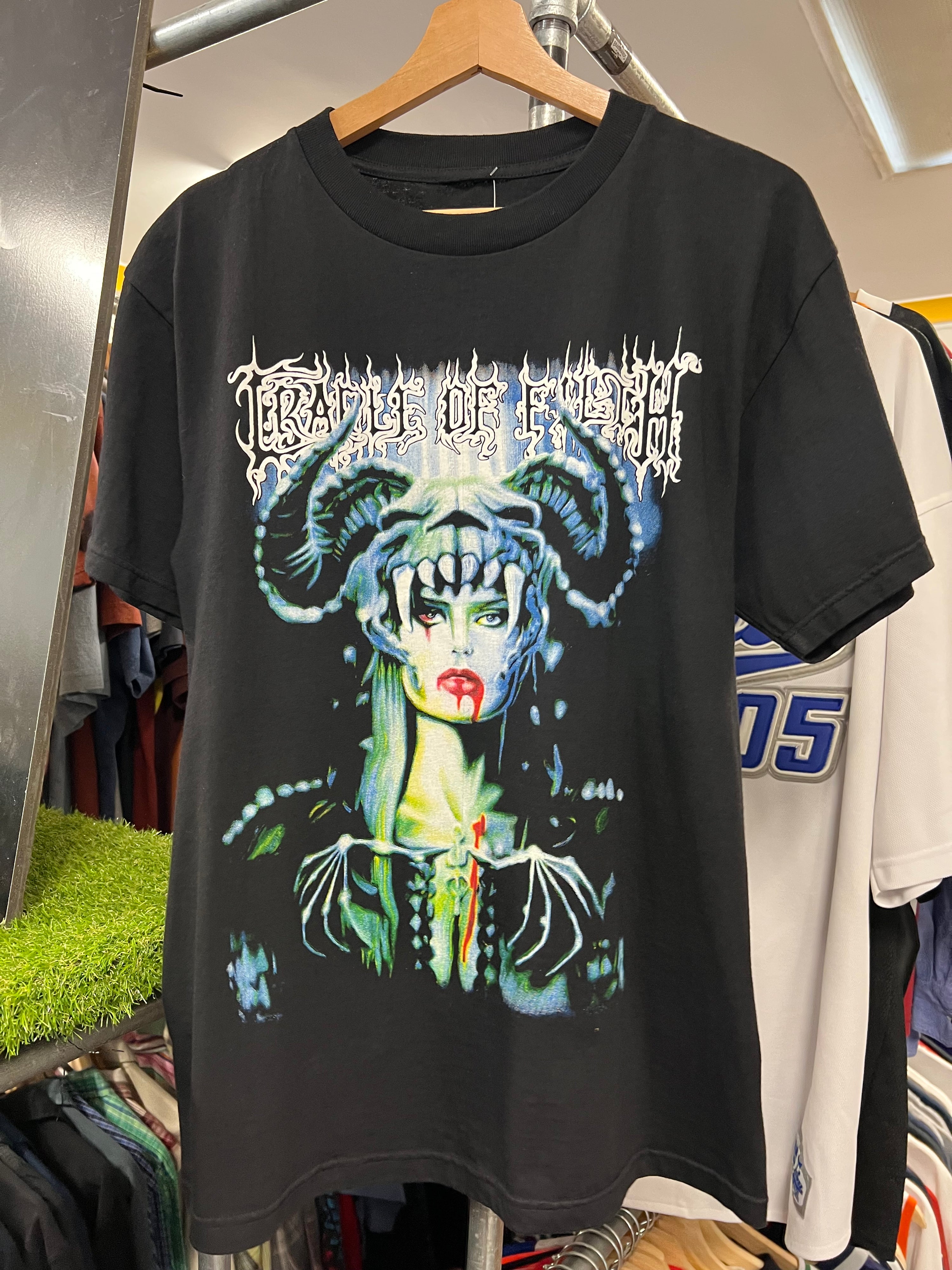 M/L - Cradle Of Filth: Frogs Kiss Modern DS Tee