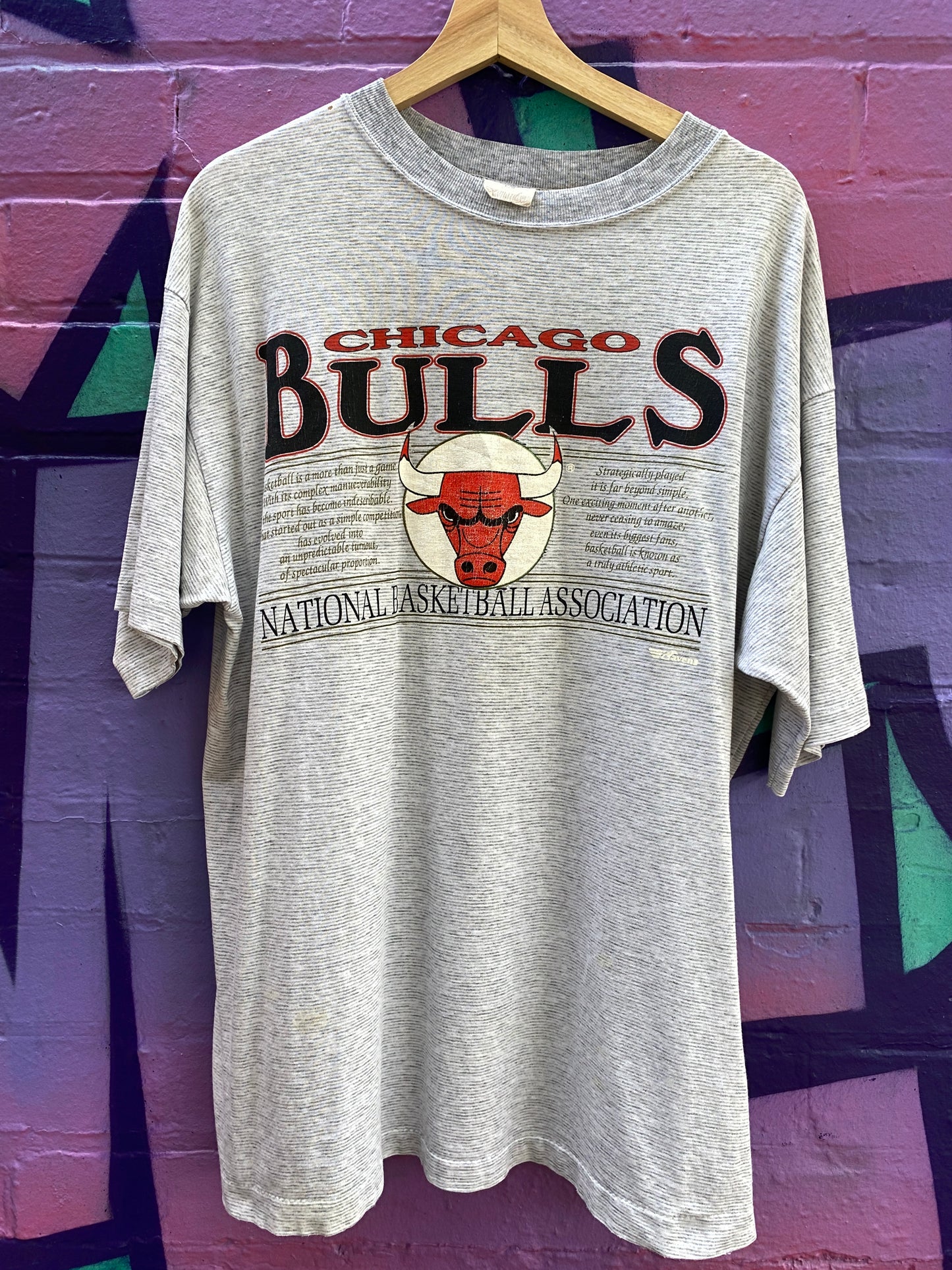L - 1990s Chicago Bulls NBA Tee