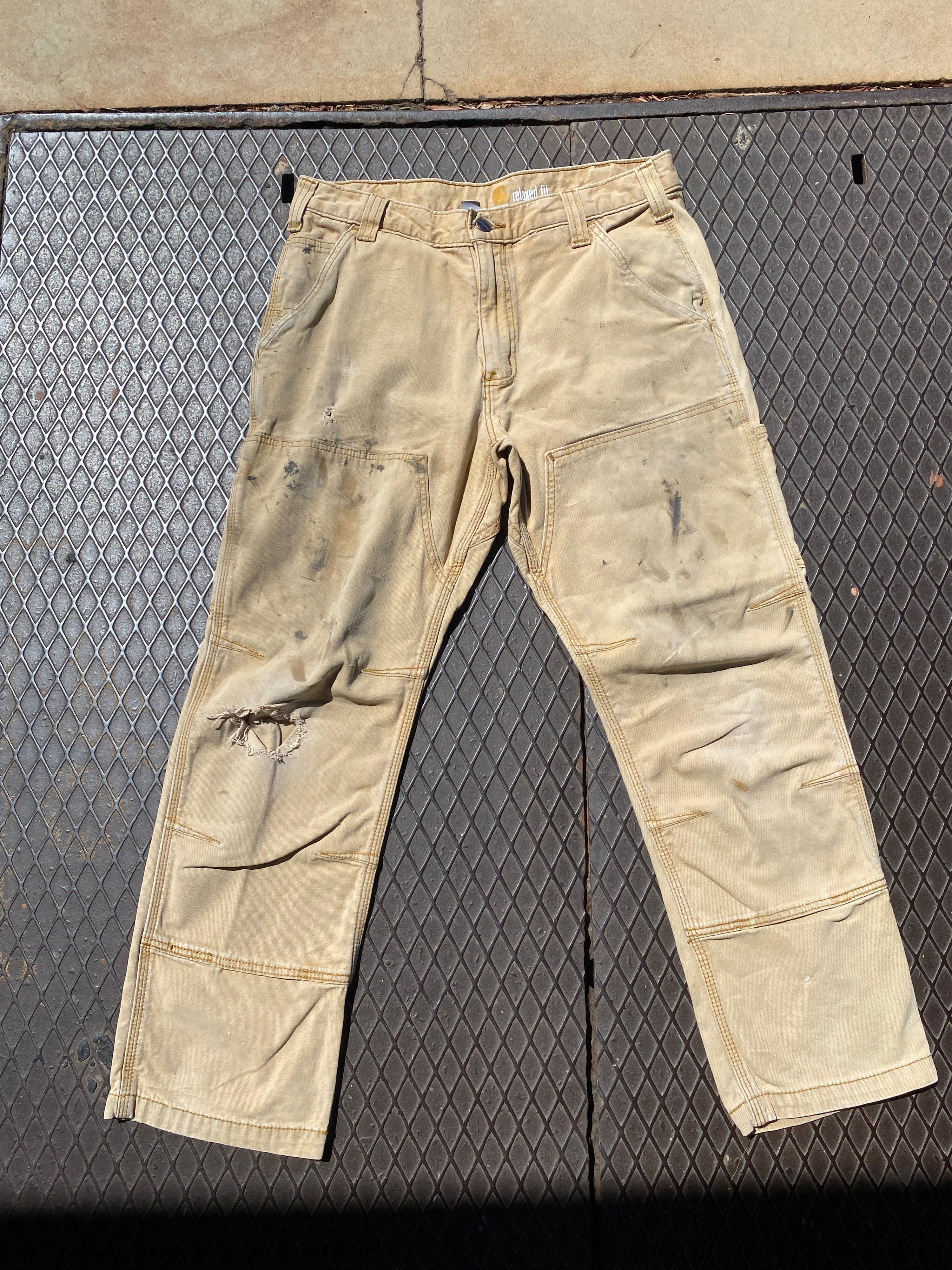 32x30 - Carhartt Double Knees Beige Heavily Worn