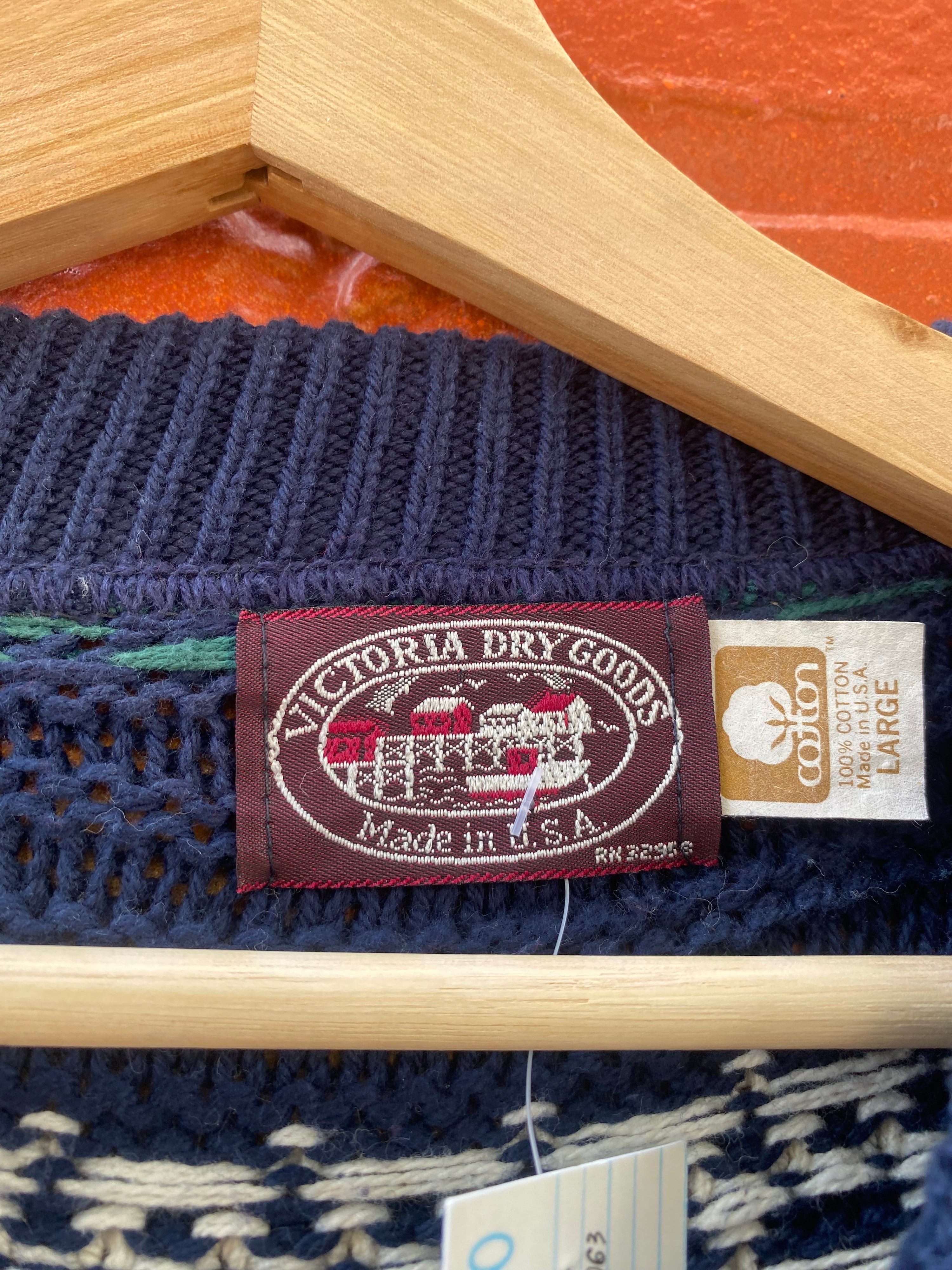 [L] Victoria Dry Goods Navy w/ Small Stars Knit Sweater
