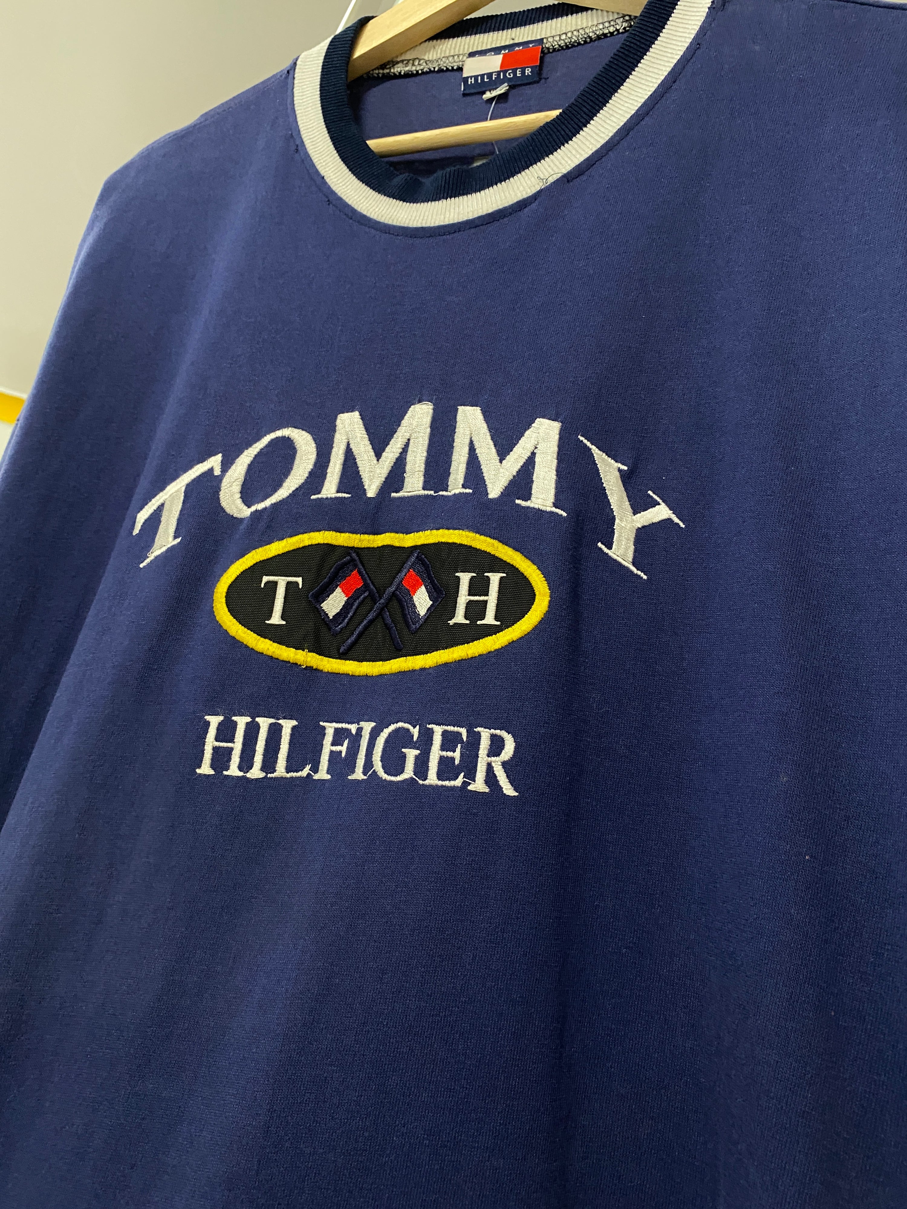 2XL - Embroidered Tommy Hilfiger Tee White Collar