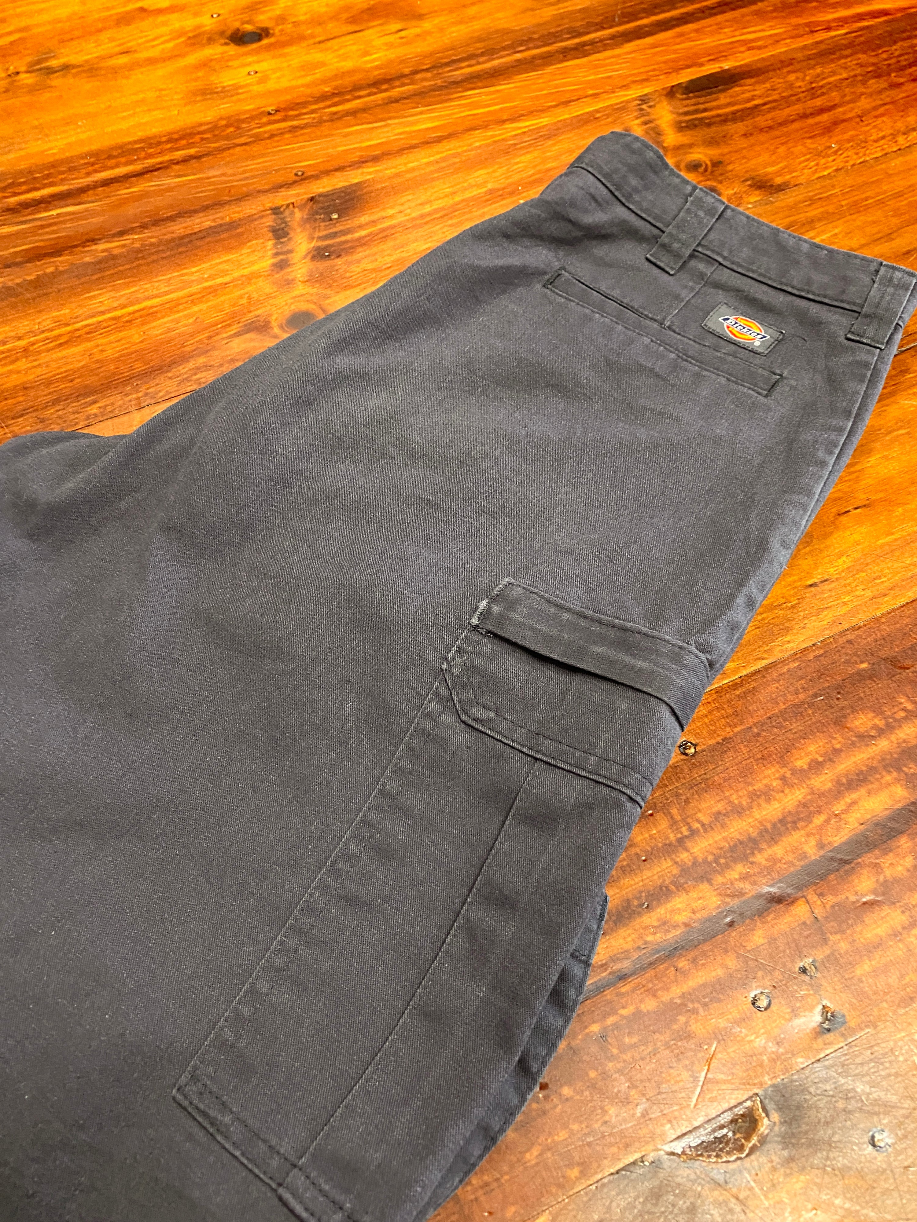 34 - Dickies Flex Grey Work Shorts