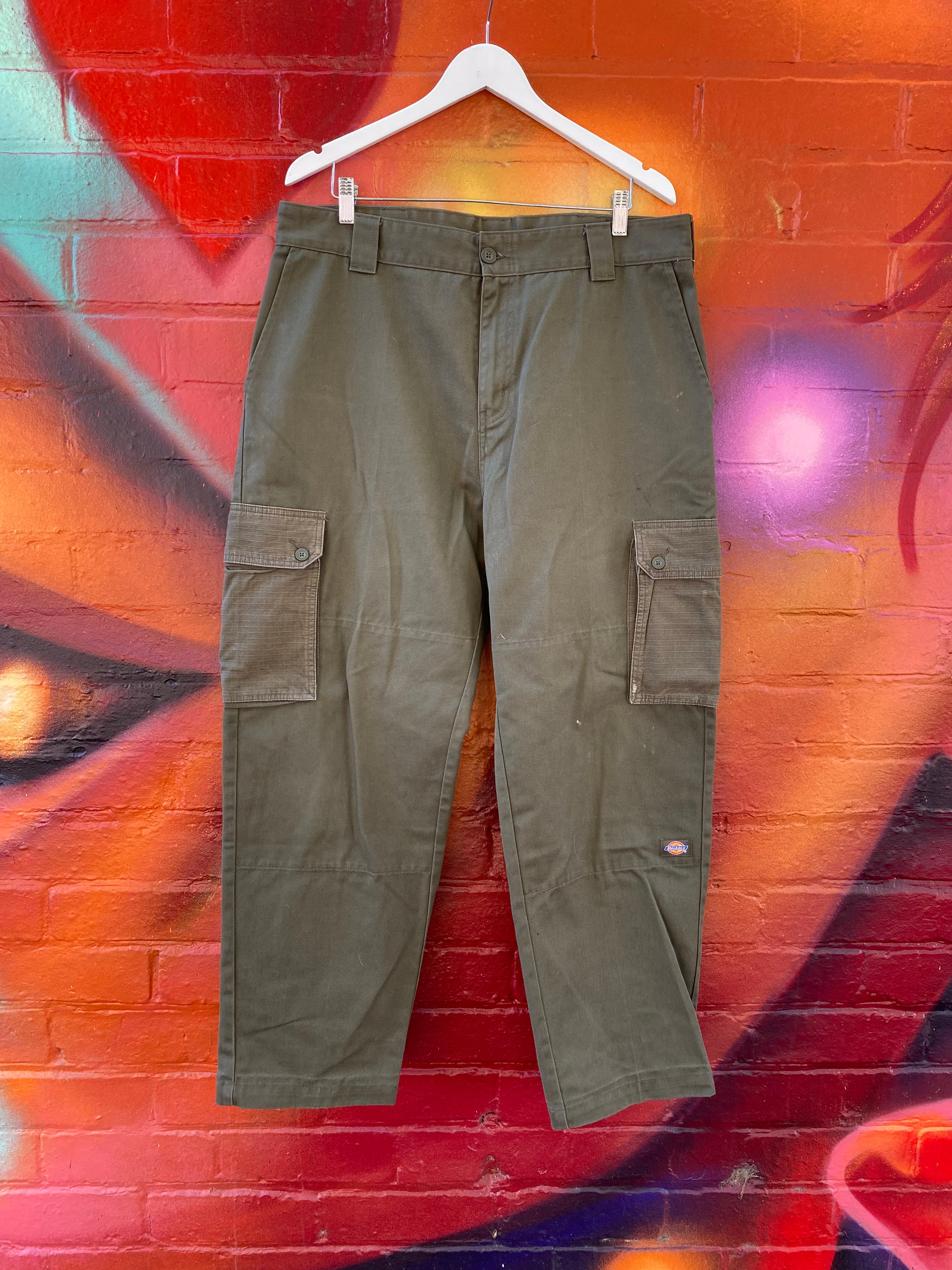 [36] Dickies Green Cargo Pants 36x32