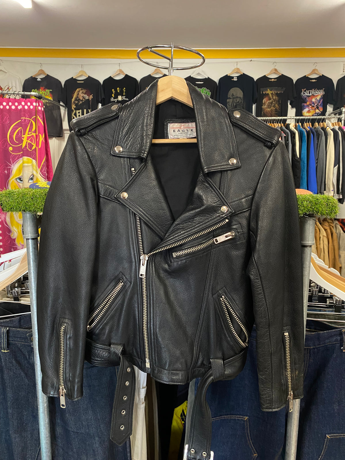 [S/M] Vintage Eagle Leather Australian Made Heavy Leather Jacket