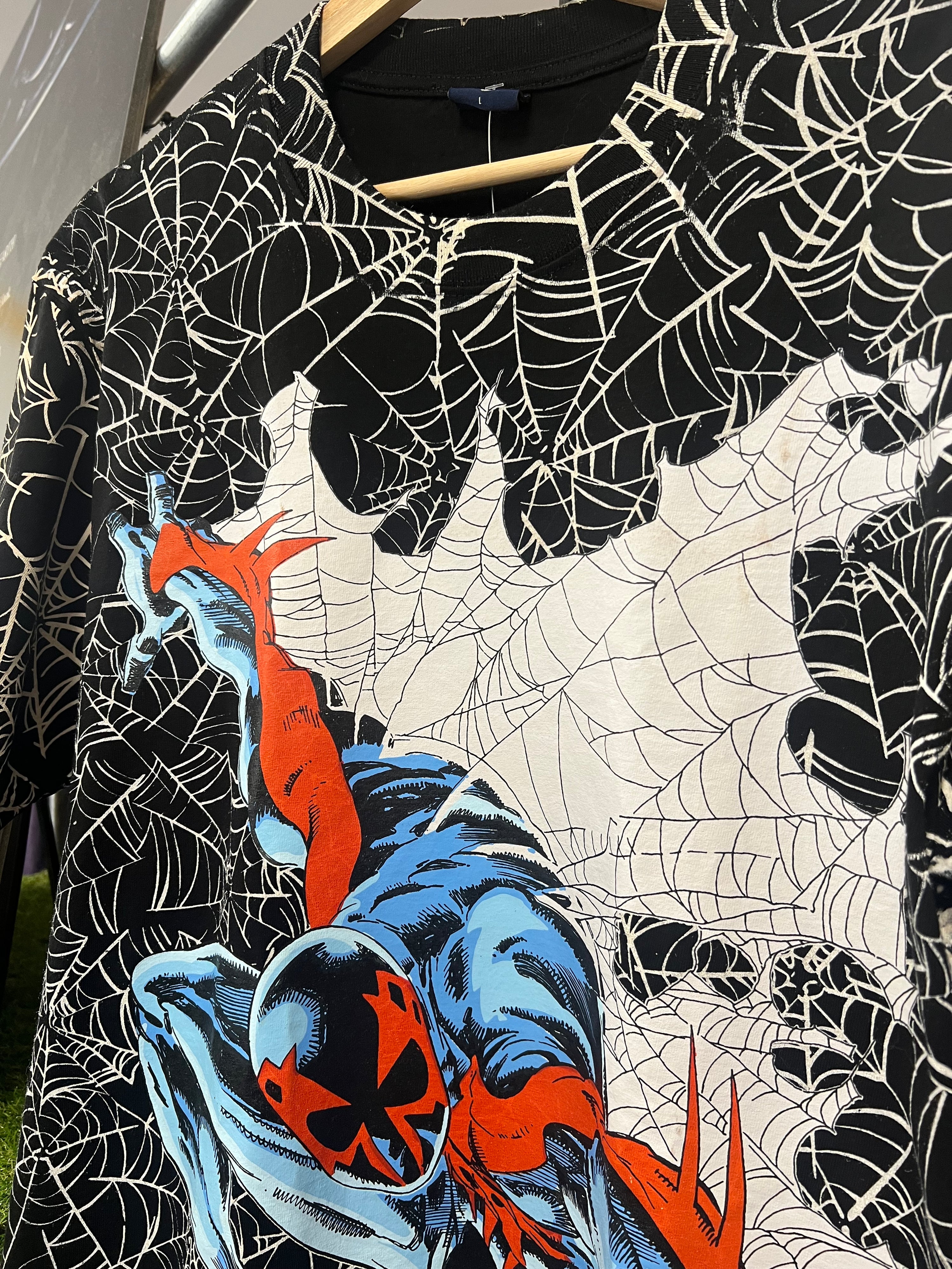 [XL] BNWT 2020 M.A.D Spiderman 2099 All Over Print