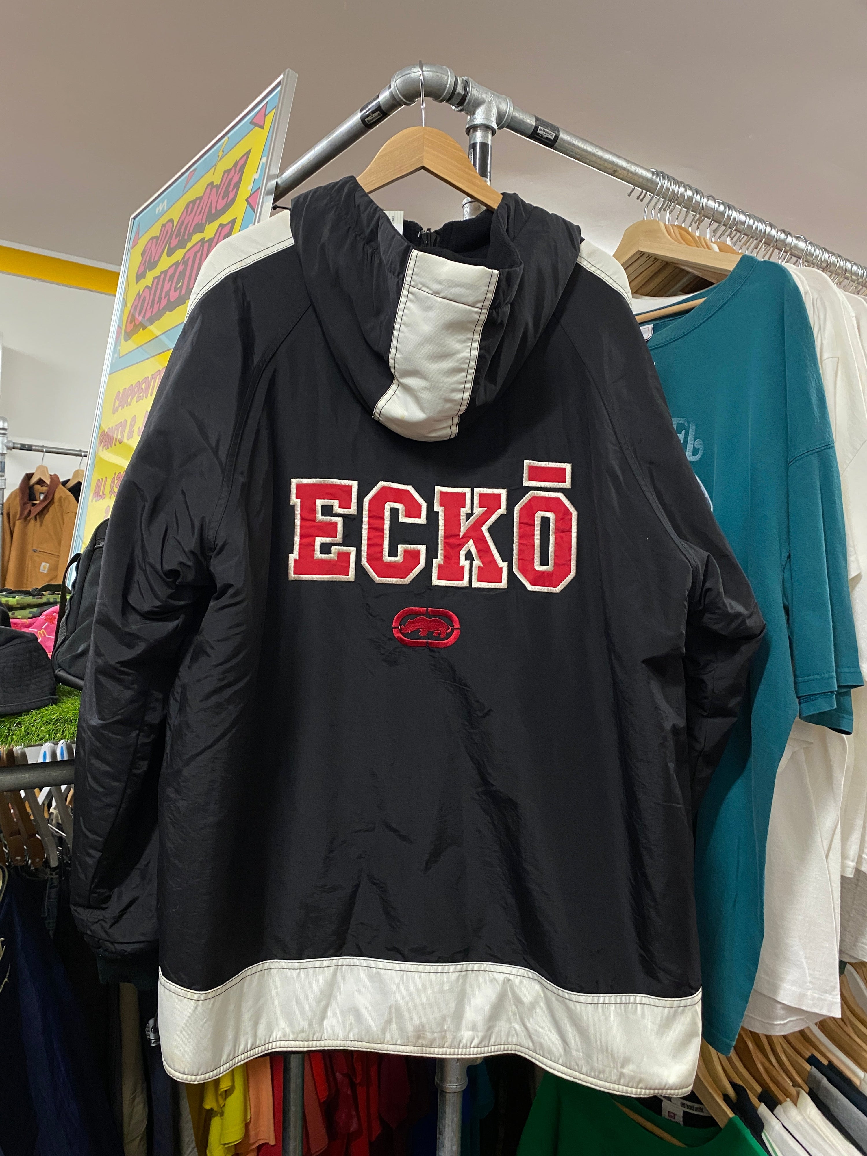 XL - 2000s Ecko Unltd Reversable Spray/Fleece Jacket Blk/Whi