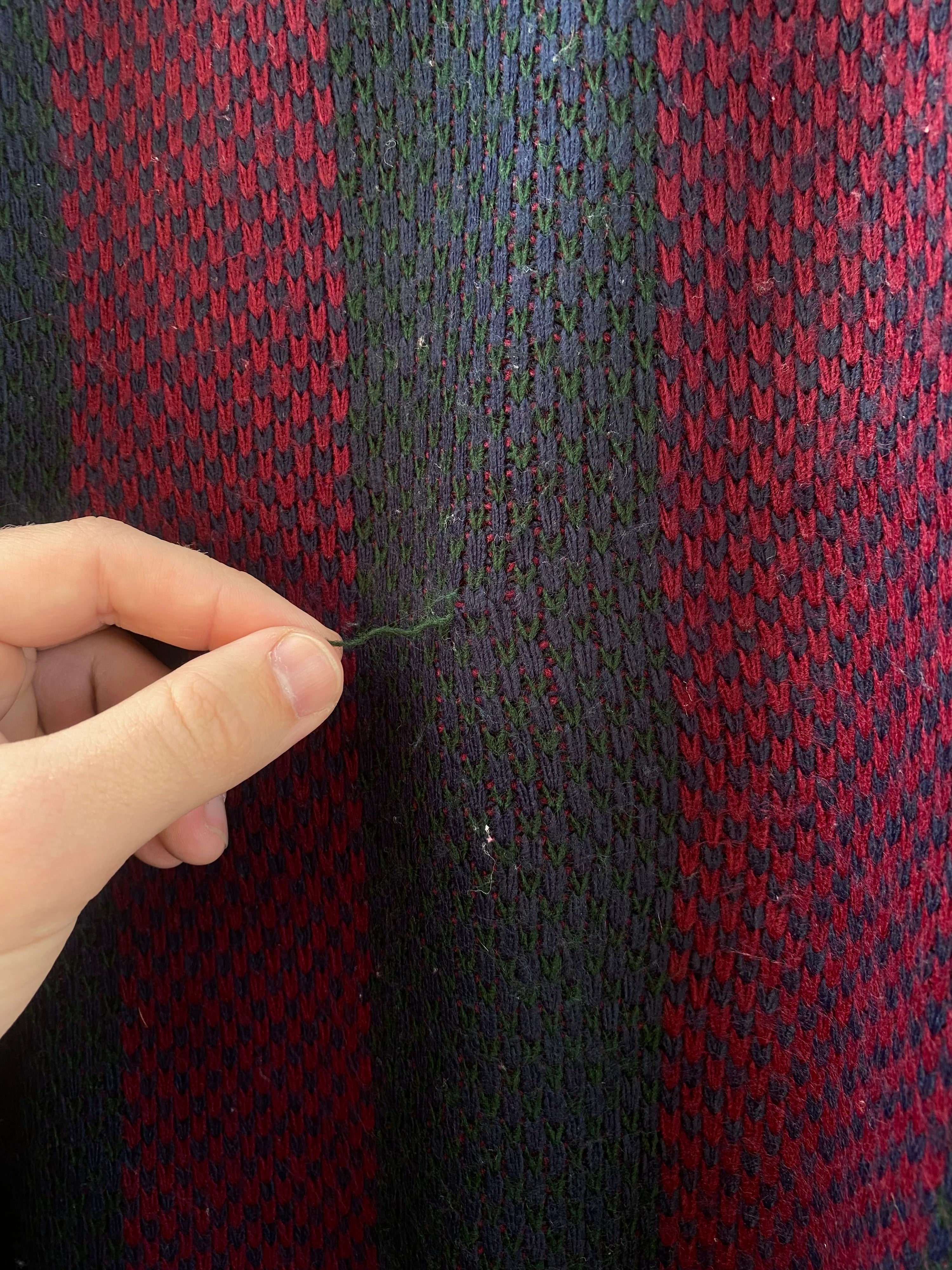 [M] New Era Red/Blue Vertical Stripes Knit Sweater