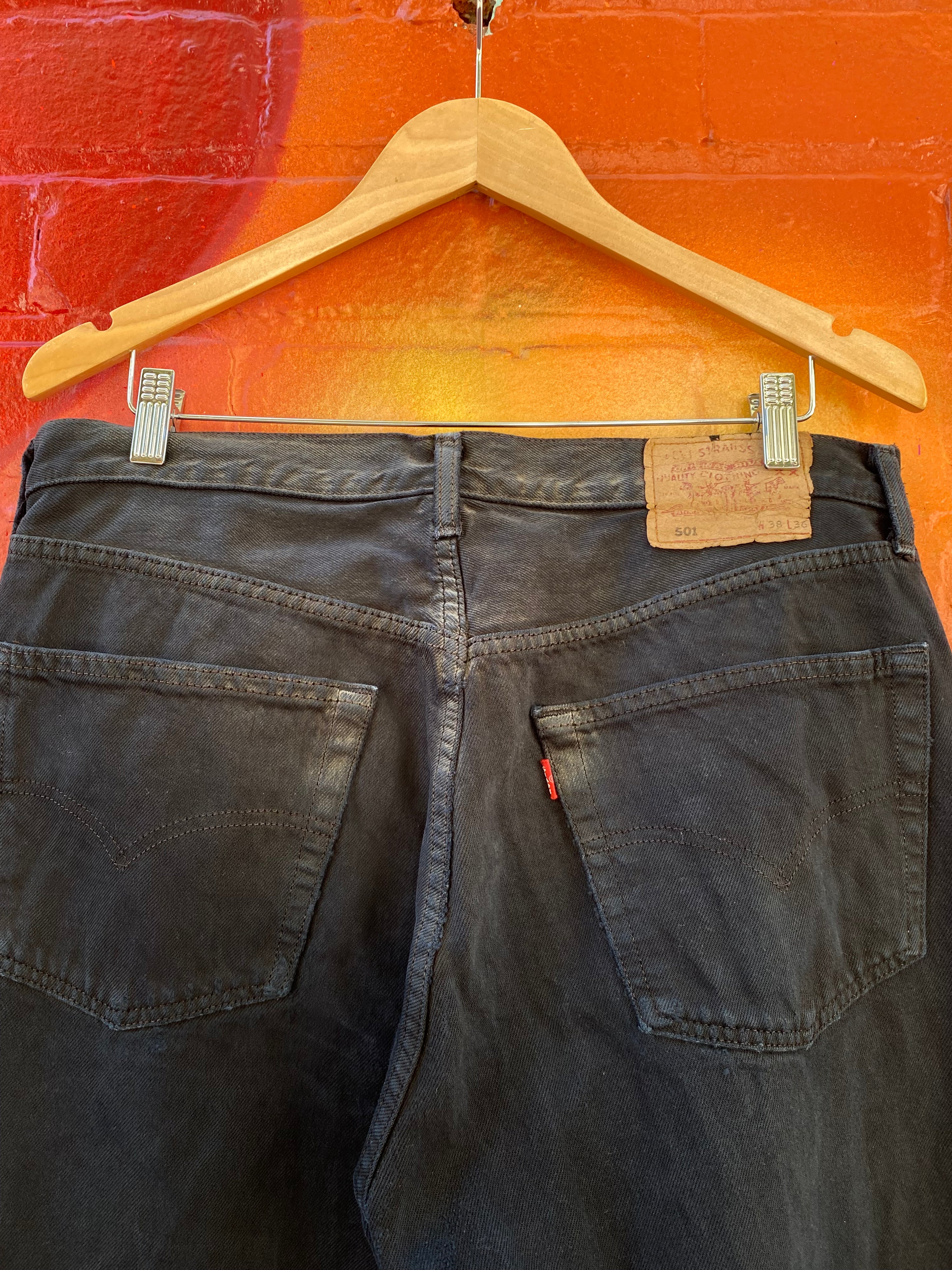 [36] Levis 501 Black Pants