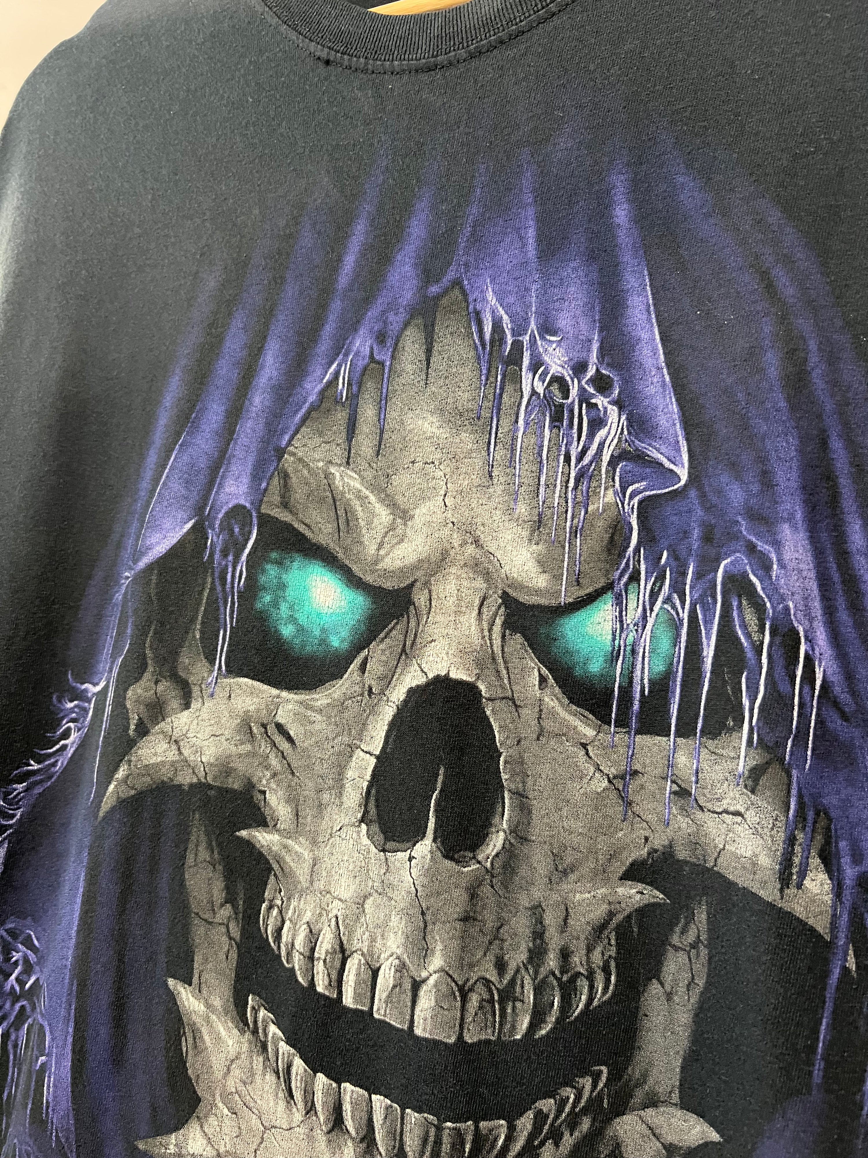 XL - Purple Veiled Skull W/Glowing Eyes