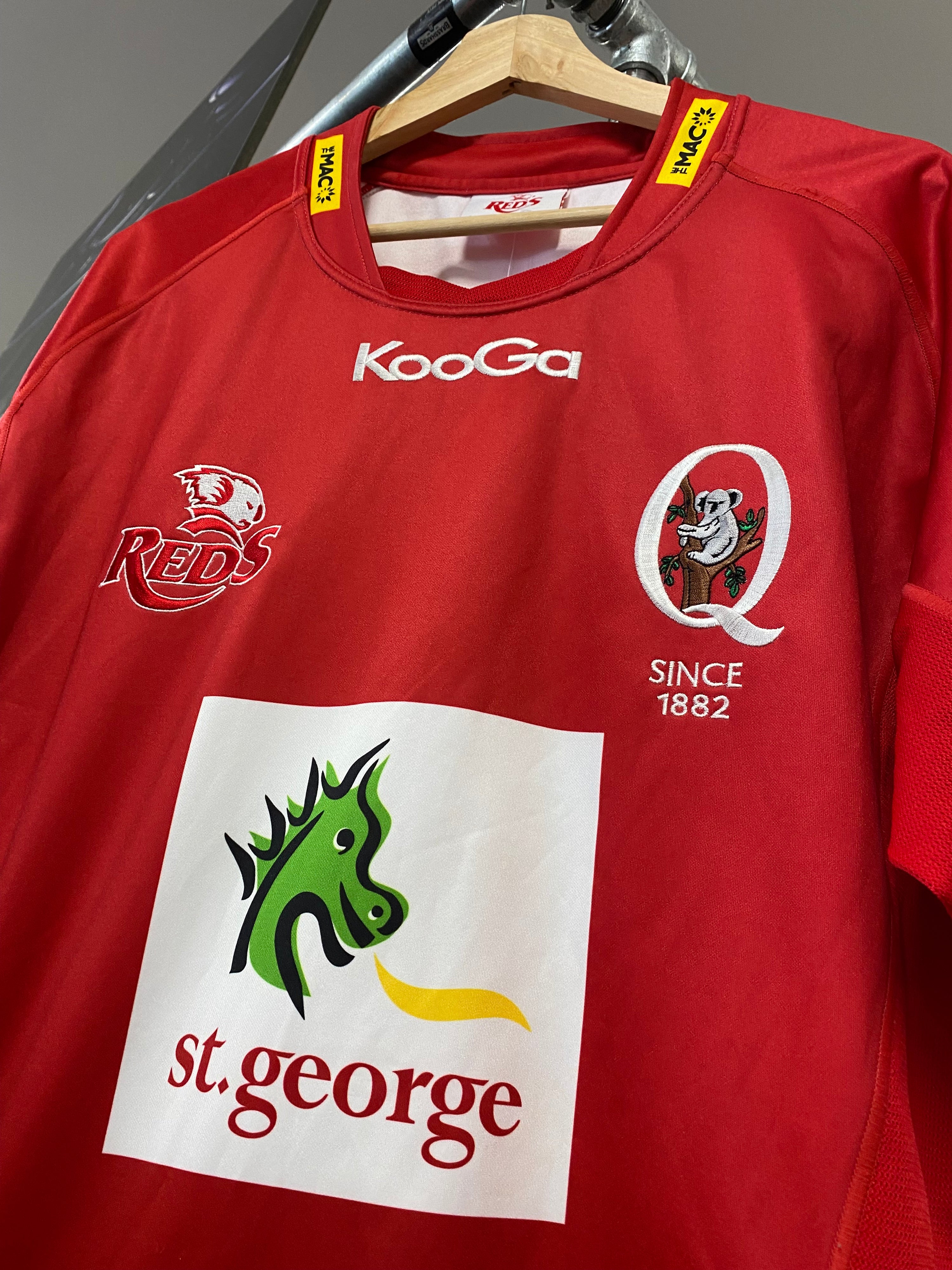 [L] 2011/12 Queensland Reds Super Rugby Jersey