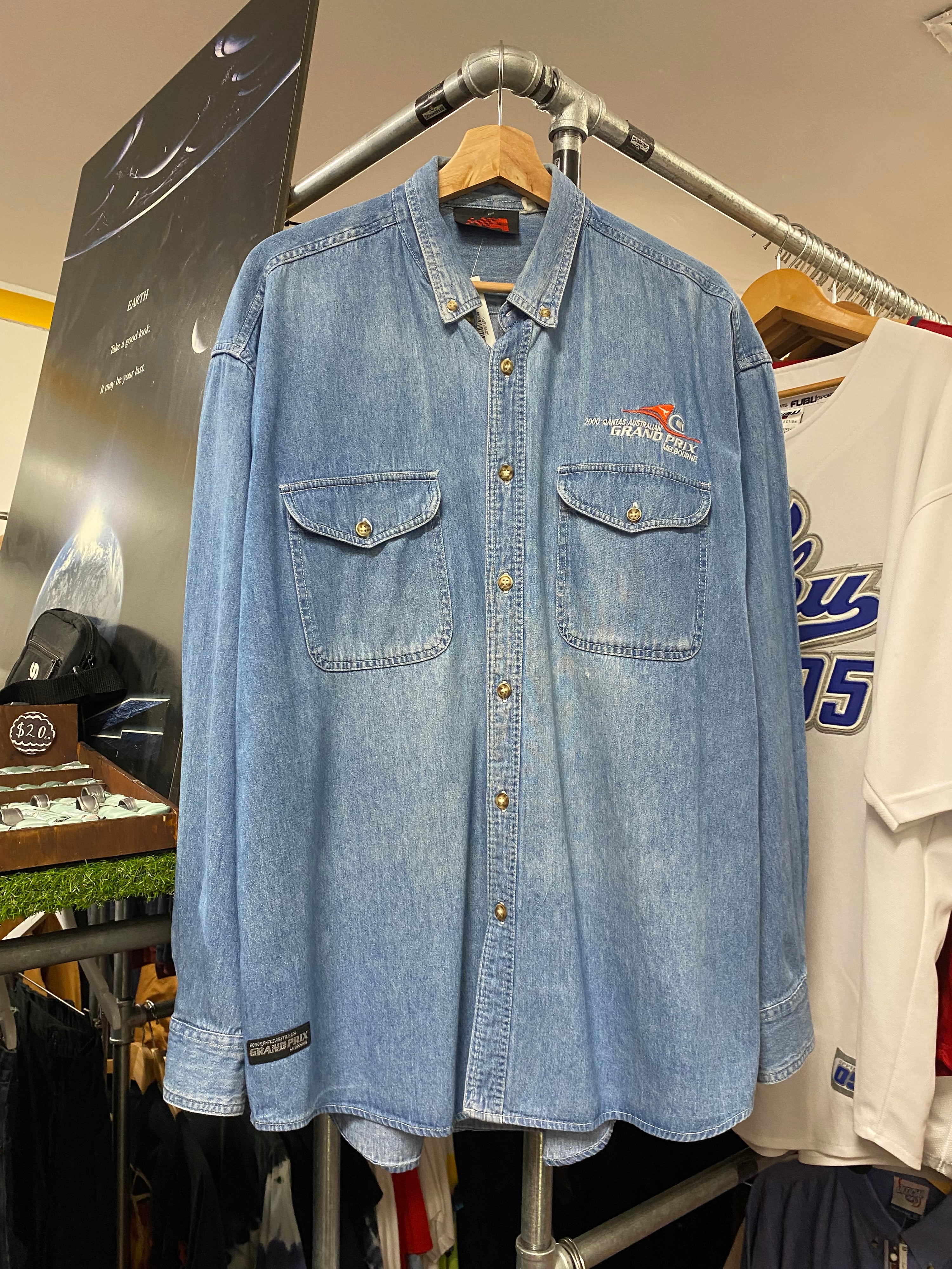 [L/XL] 2000 Melbourne Grand Prix LS Button Up