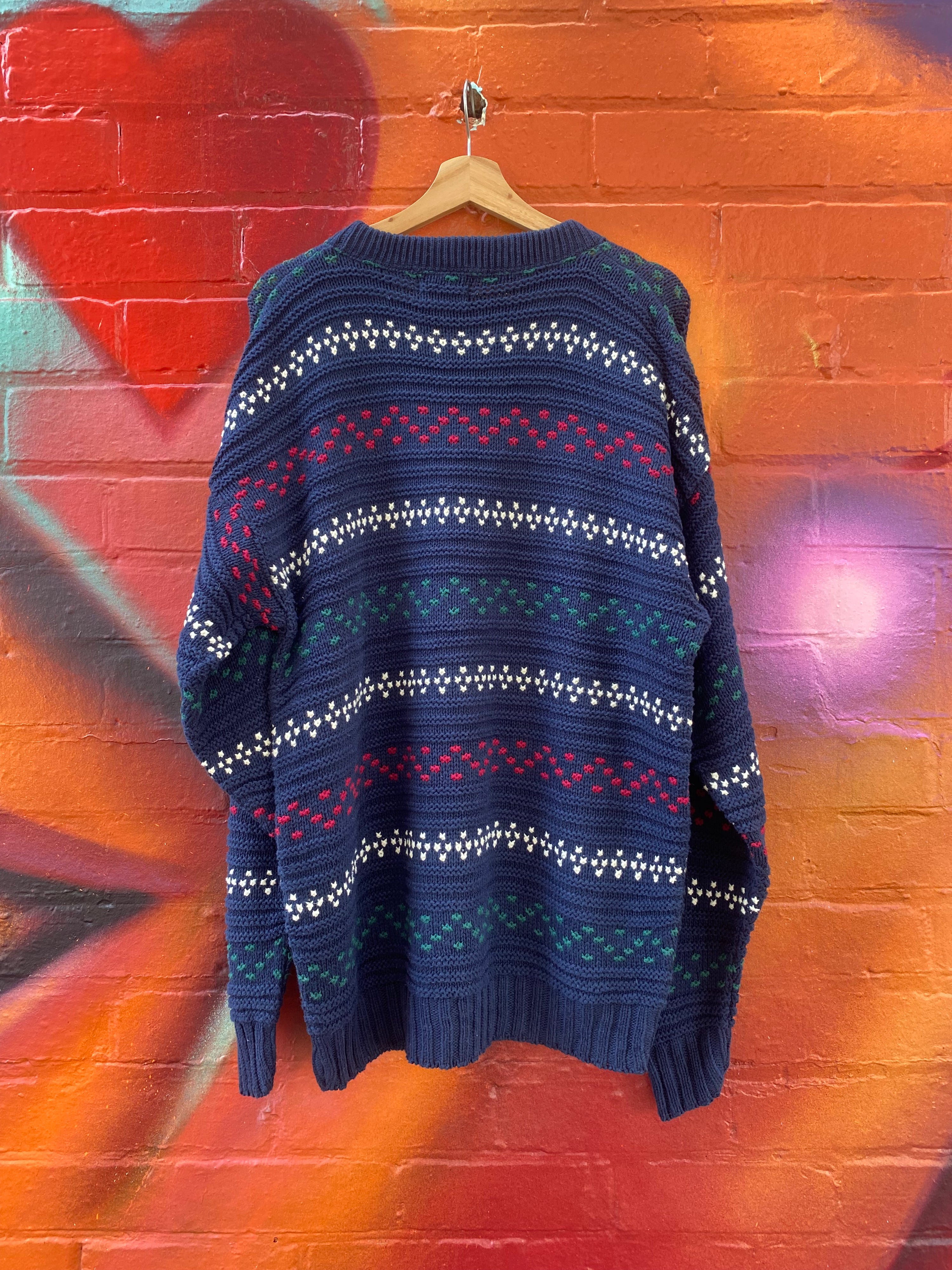 [L] Victoria Dry Goods Navy w/ Small Stars Knit Sweater