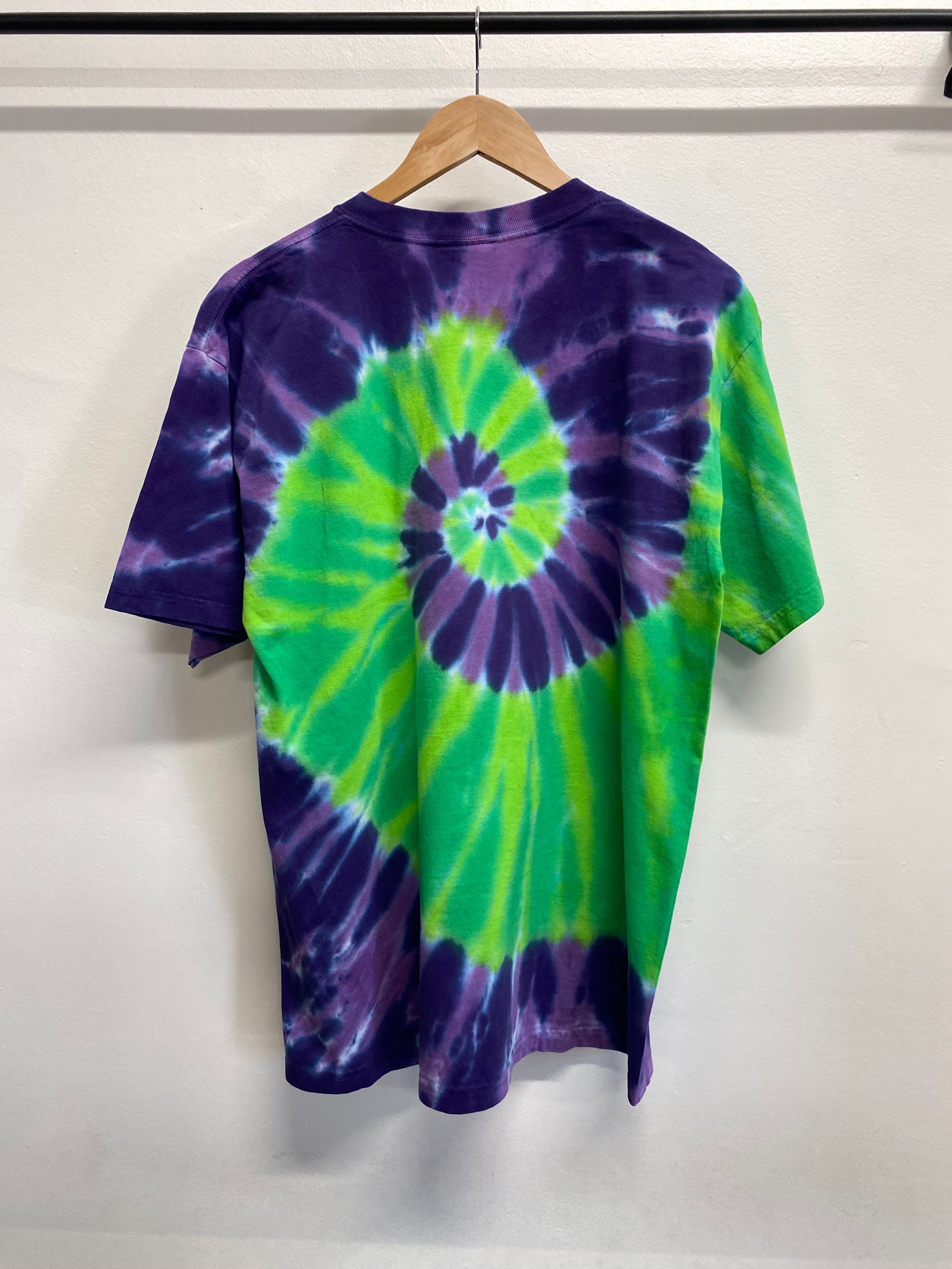 [L] Just Inhale And Scream: Tower Of Terror Tie Dye