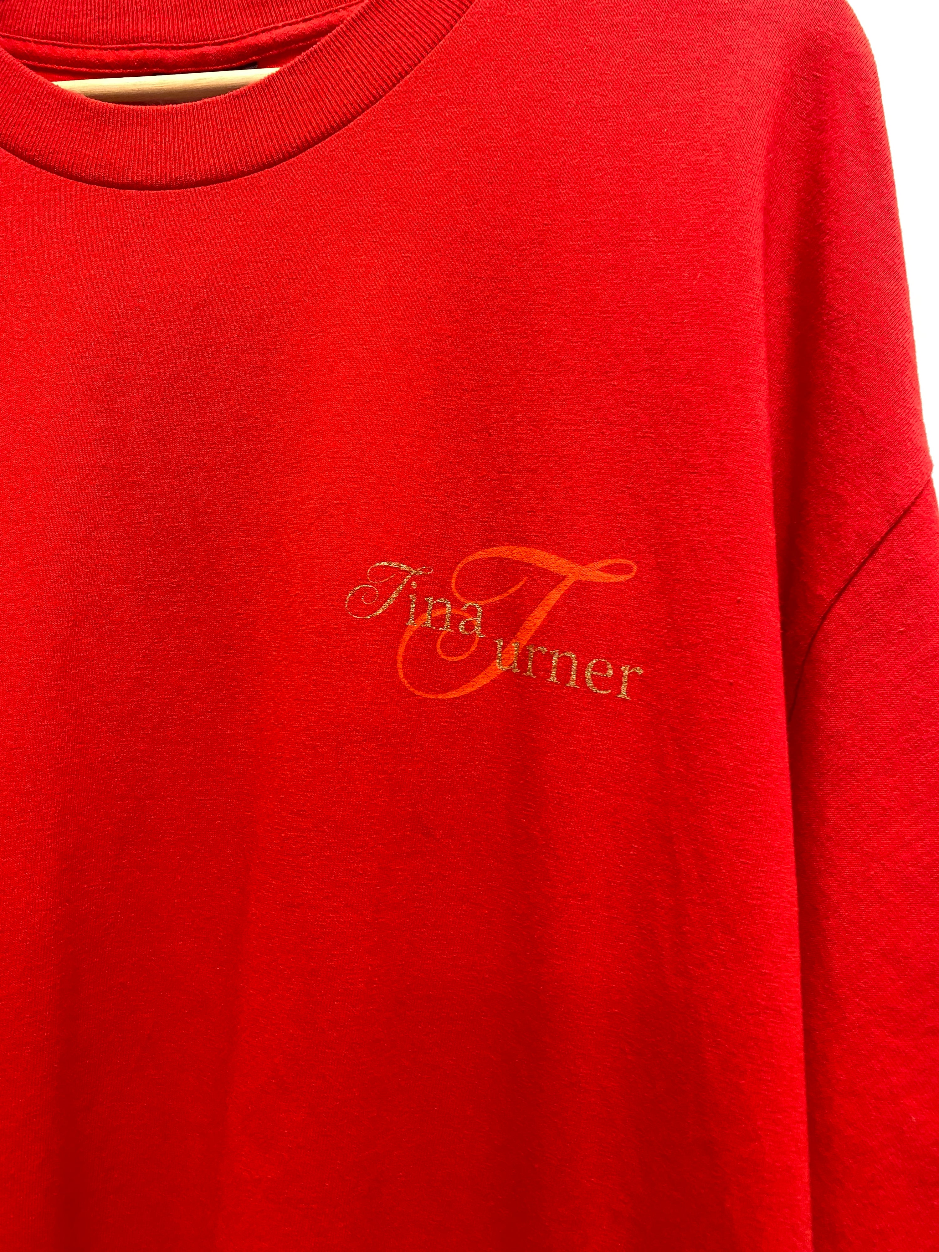[XL] 2000 Tina Turner Singing Red Tee