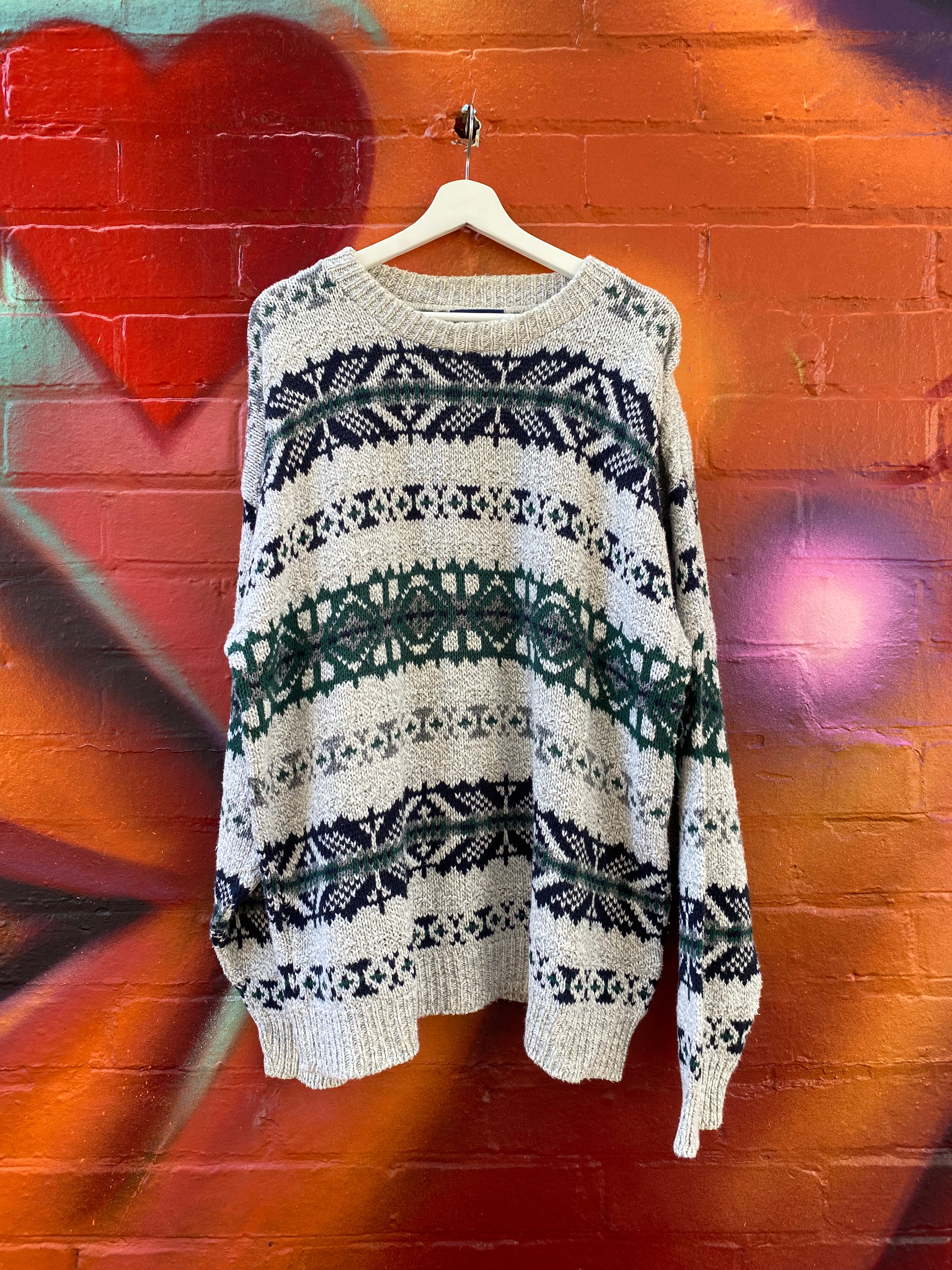 [XL] Peconic Bay Grey/Green Knit Sweater