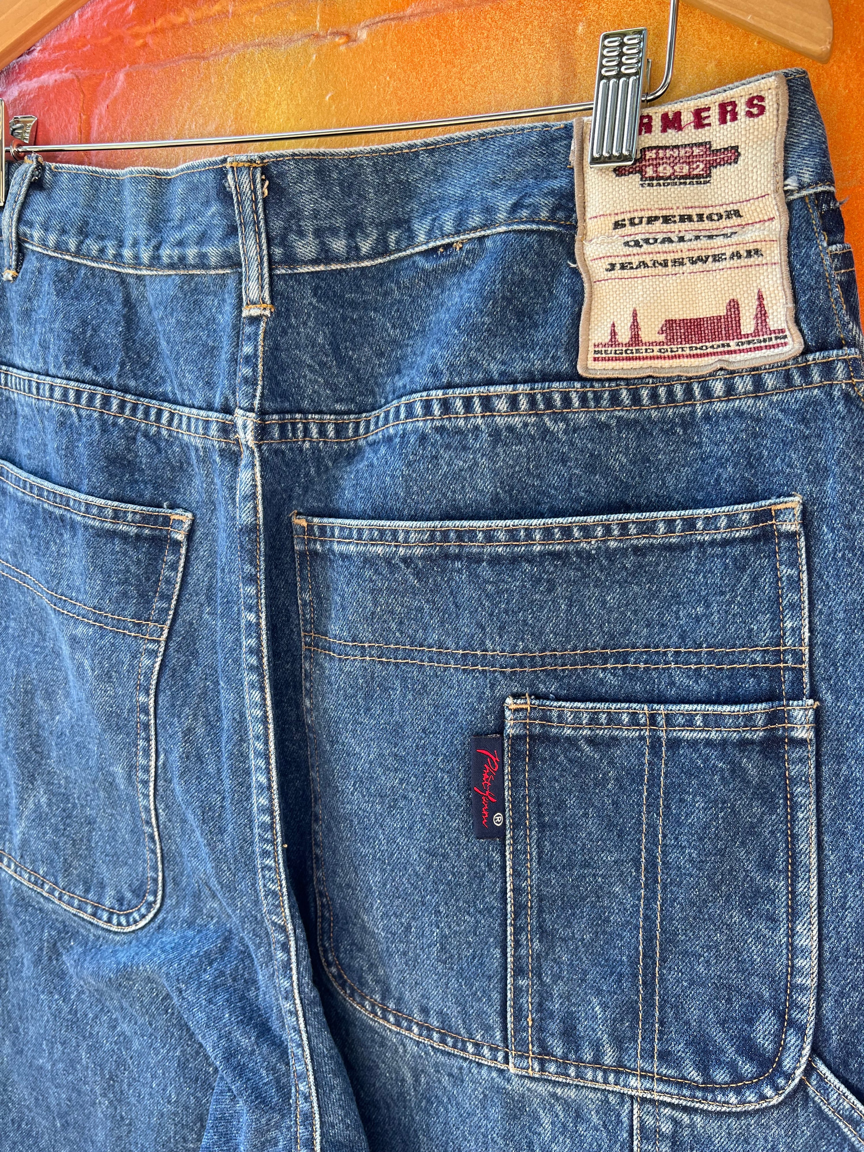 34 - Phat Farm 'Farmers Superior Quality' Big Denim Shorts