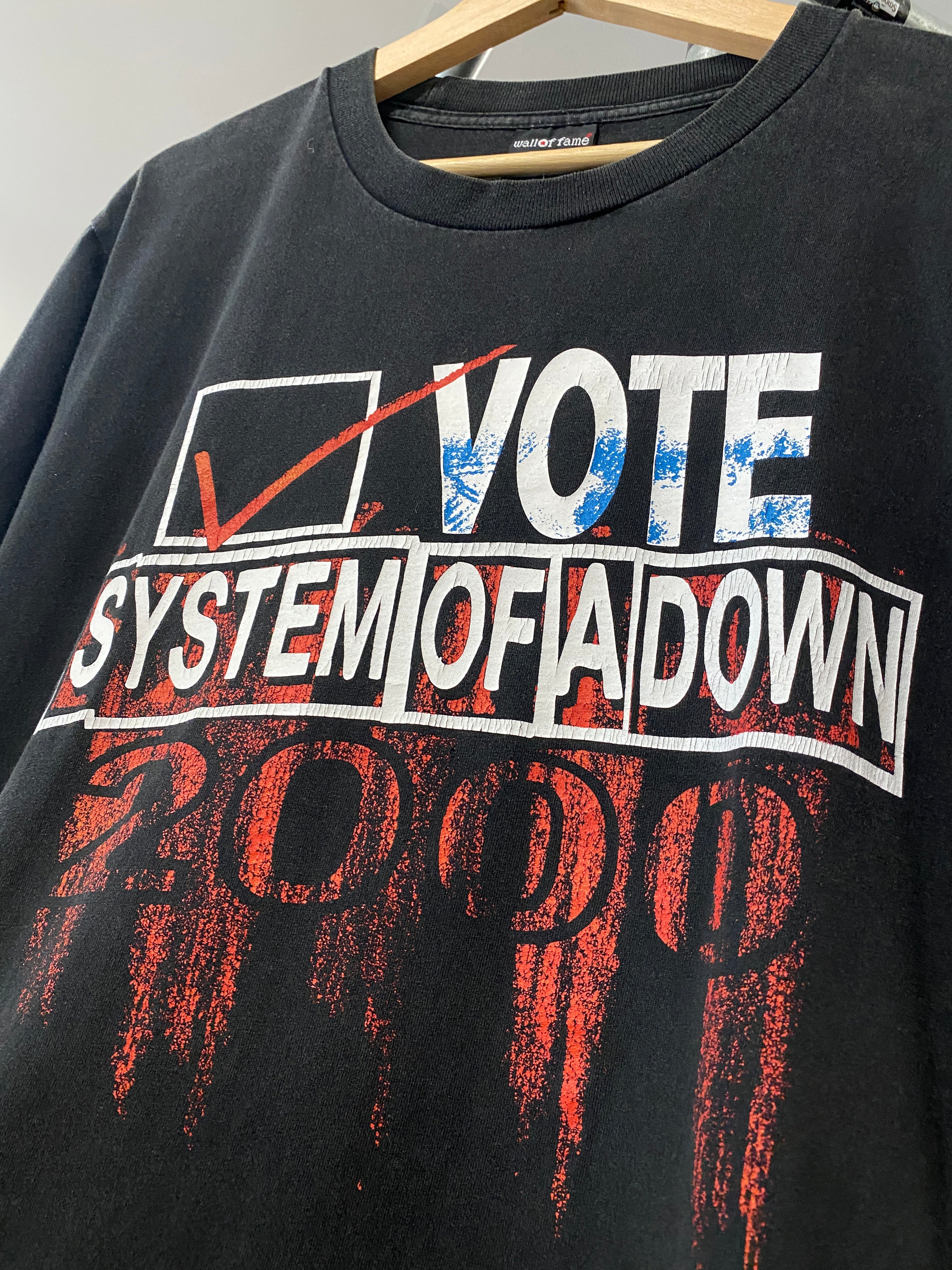 L - 2000 Vote System Of  A Down DS Tee