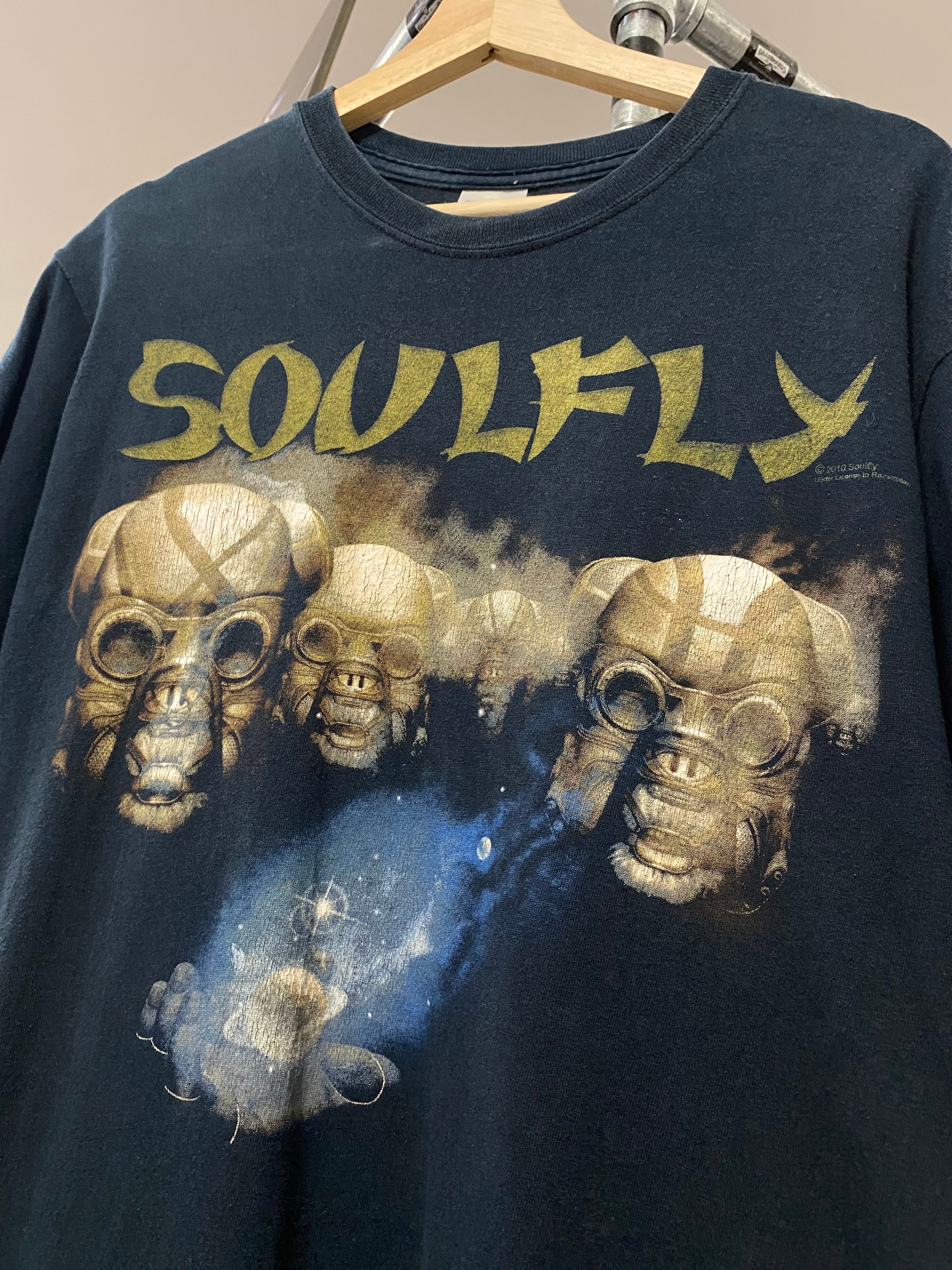 M - 2010 Soulfly Omen Double Sided Tee