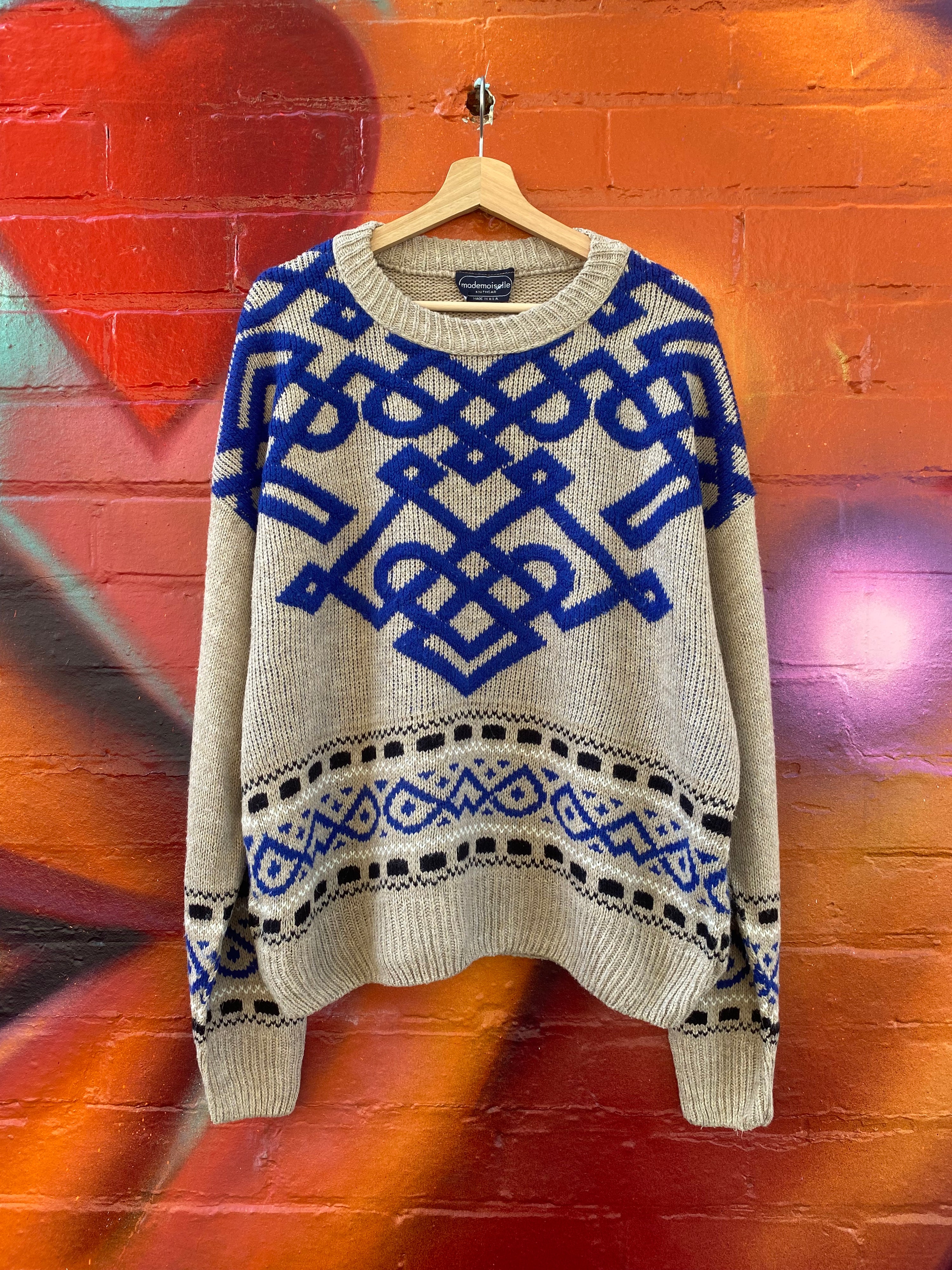 [L] Mademoiselle Beige/Blue Designs Knit Sweater