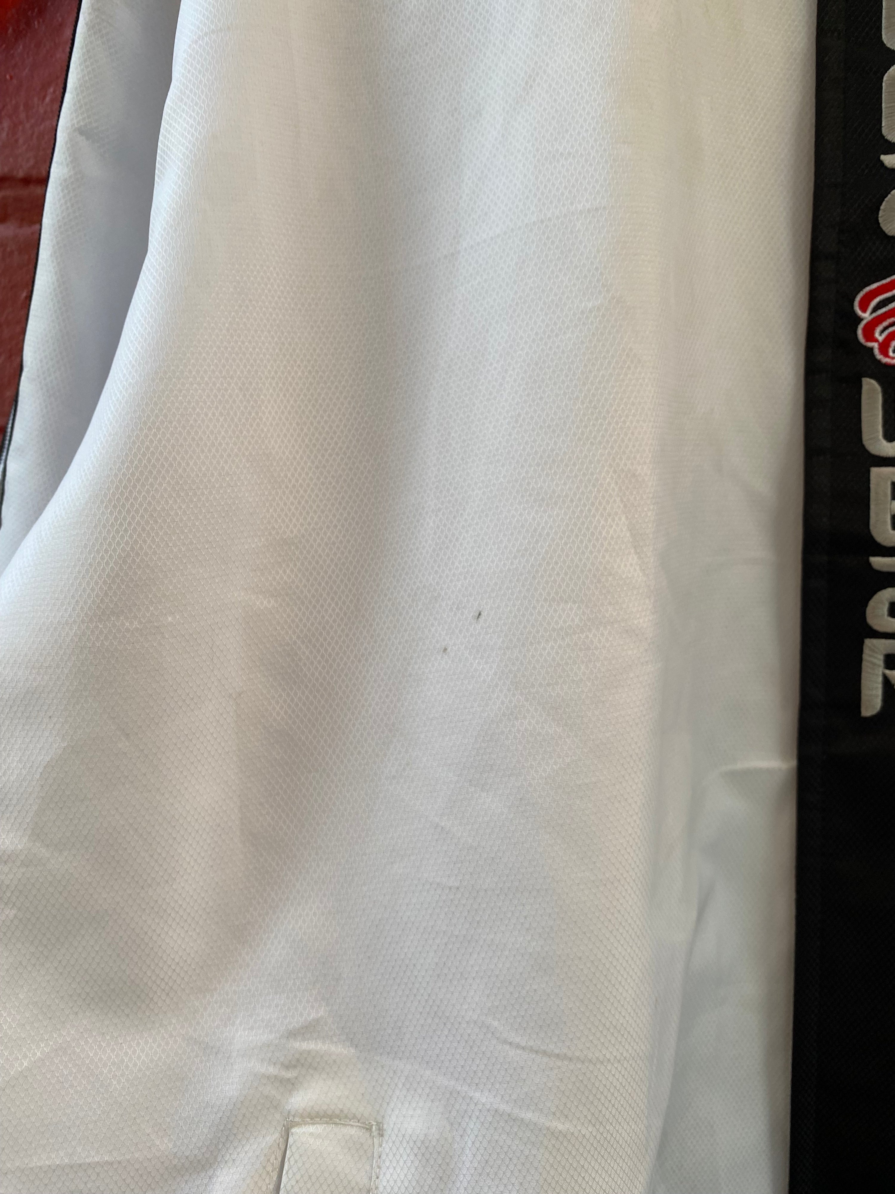 [XL] Rocawear Collection White/Black Zip-up Jacket