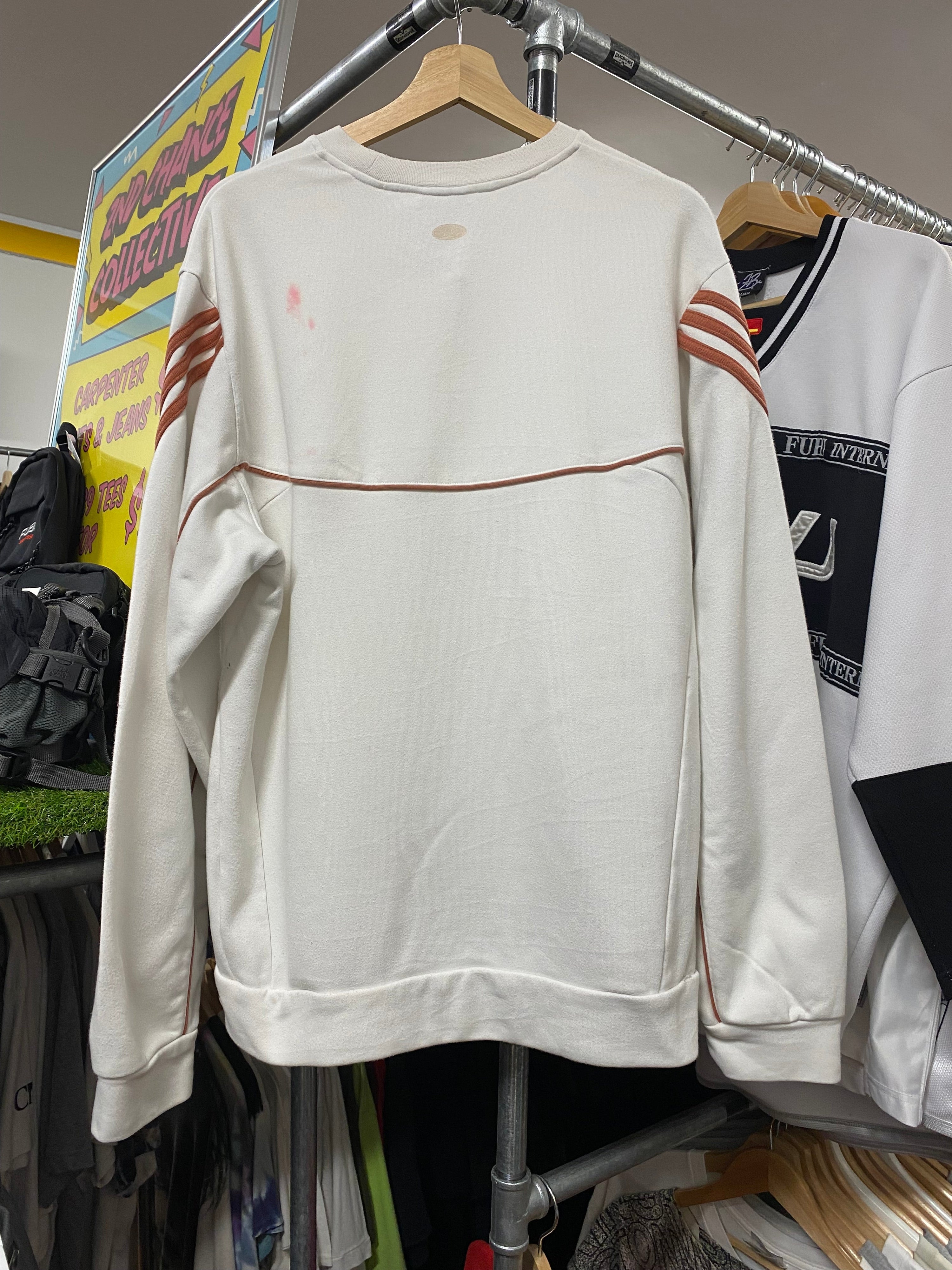 L - 2005 Adidas Embroidered Small Logo White Jumper