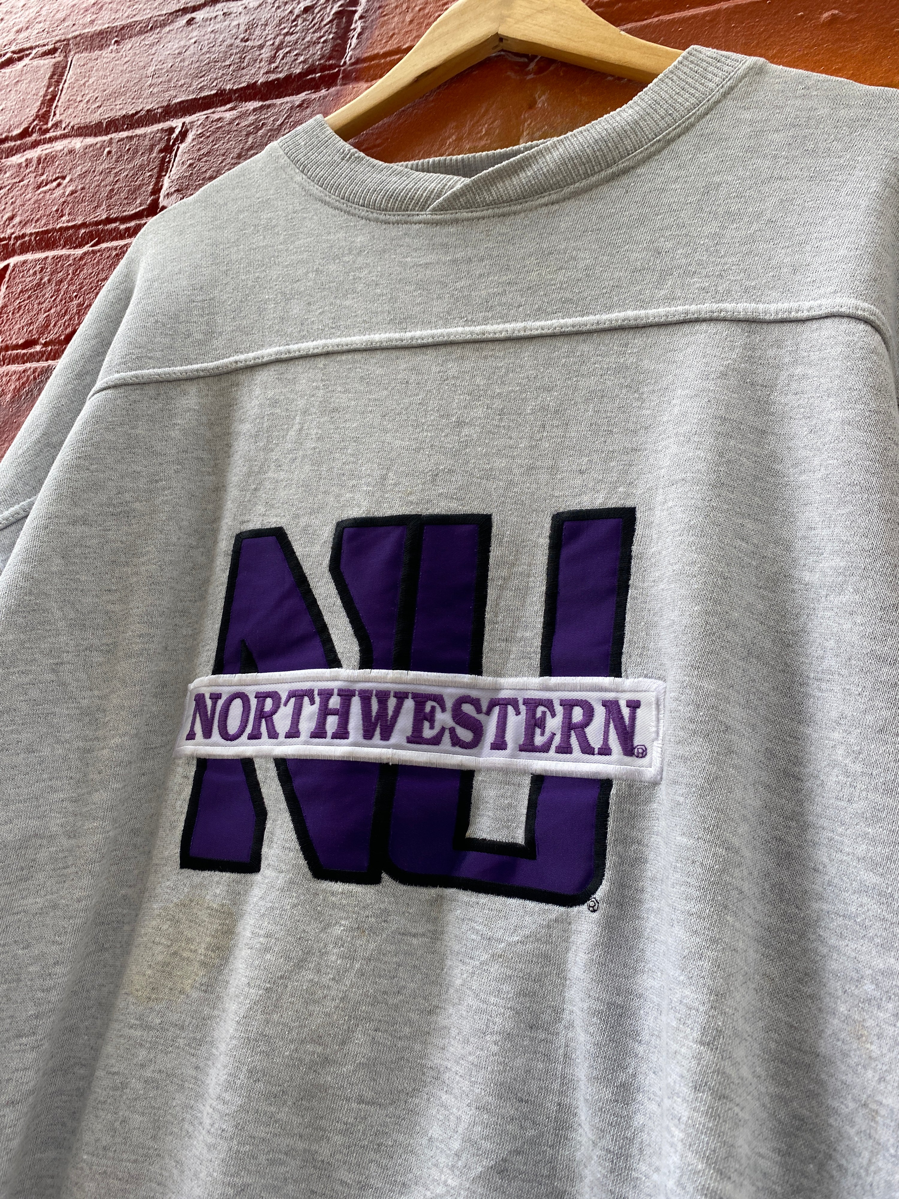 L - Northwestern University Grey/Purple CS Jumper