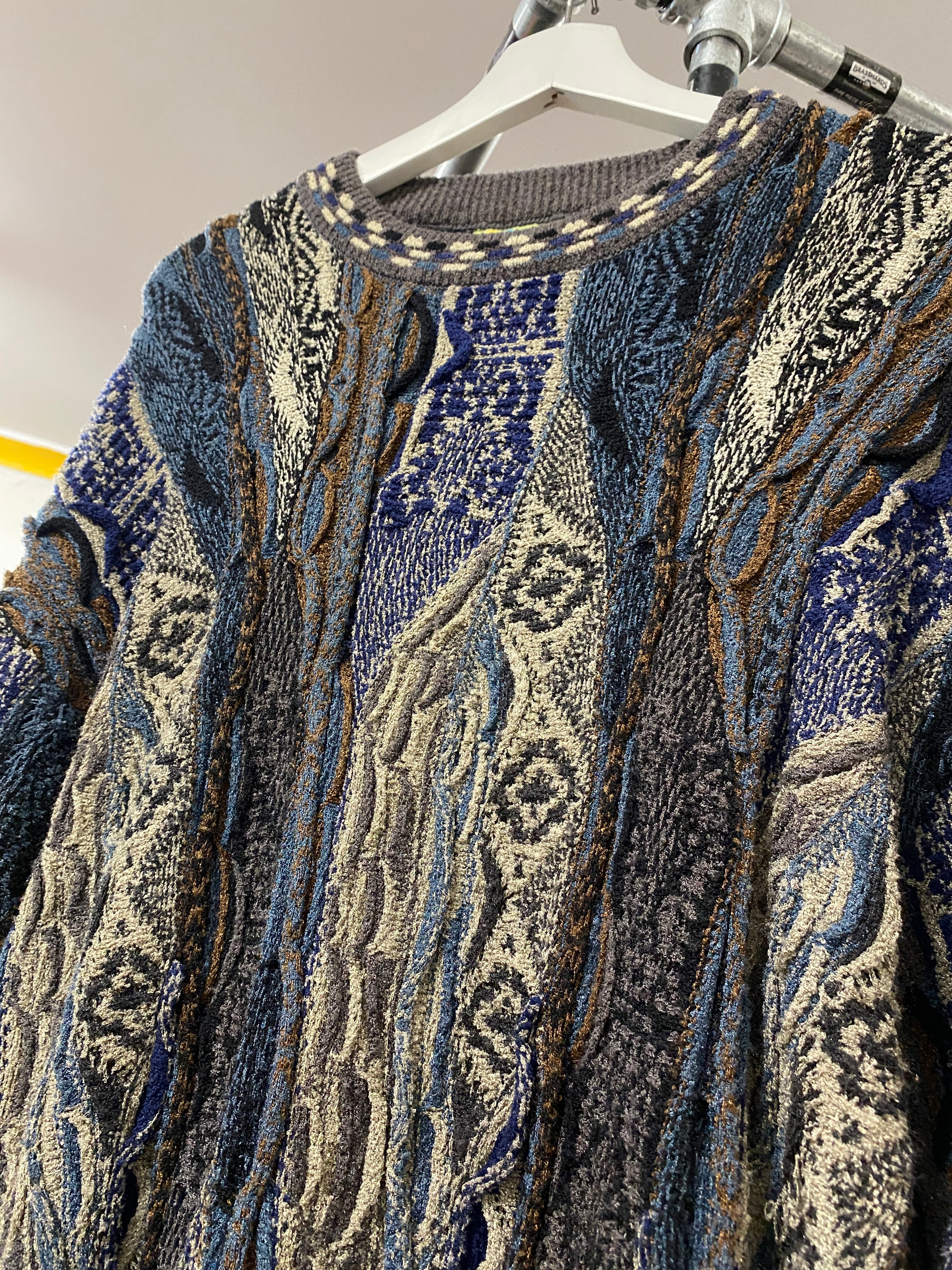 L - Vintage Coogi Brown/Blue Vertical Mercerised Cotton Heavy Jumper