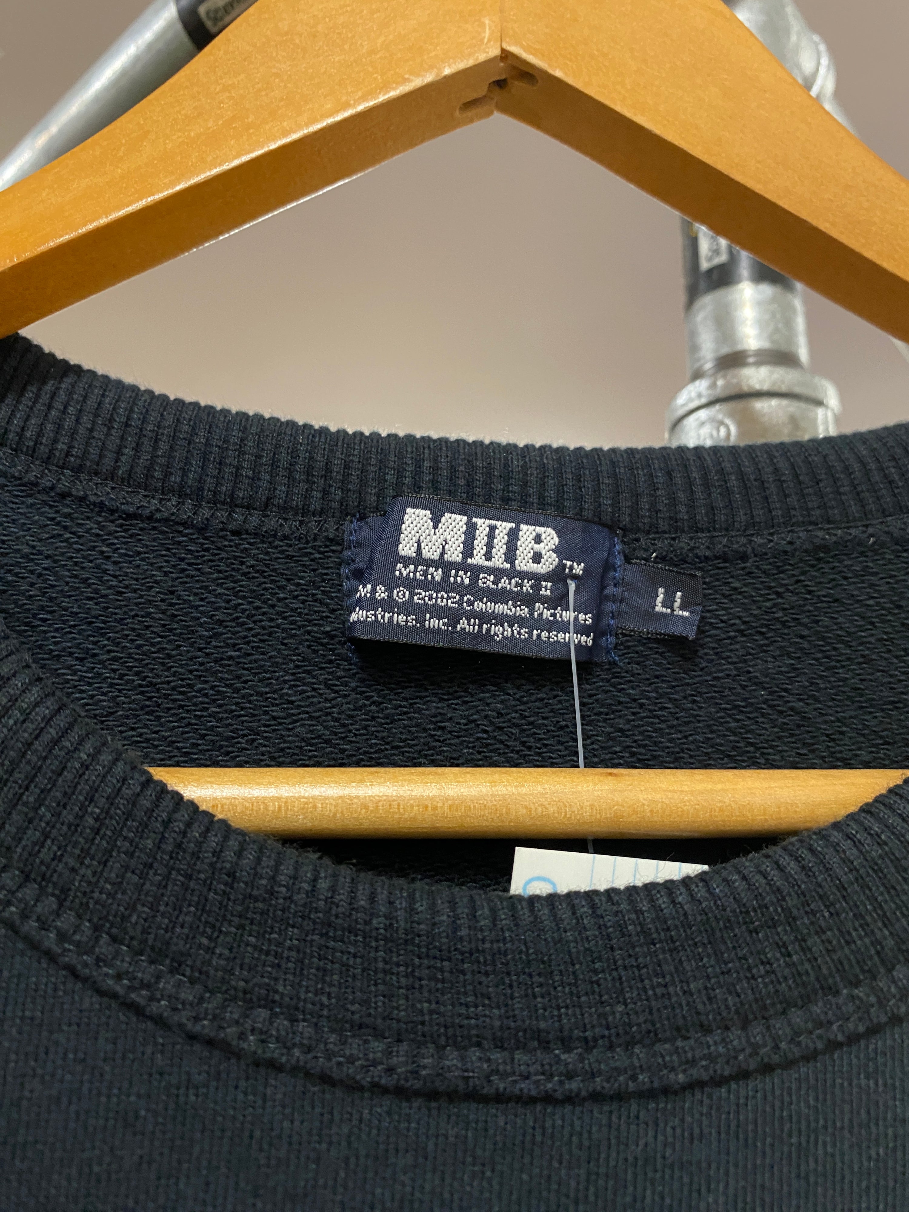 L - 2002 Men In Black Tactile Jumper