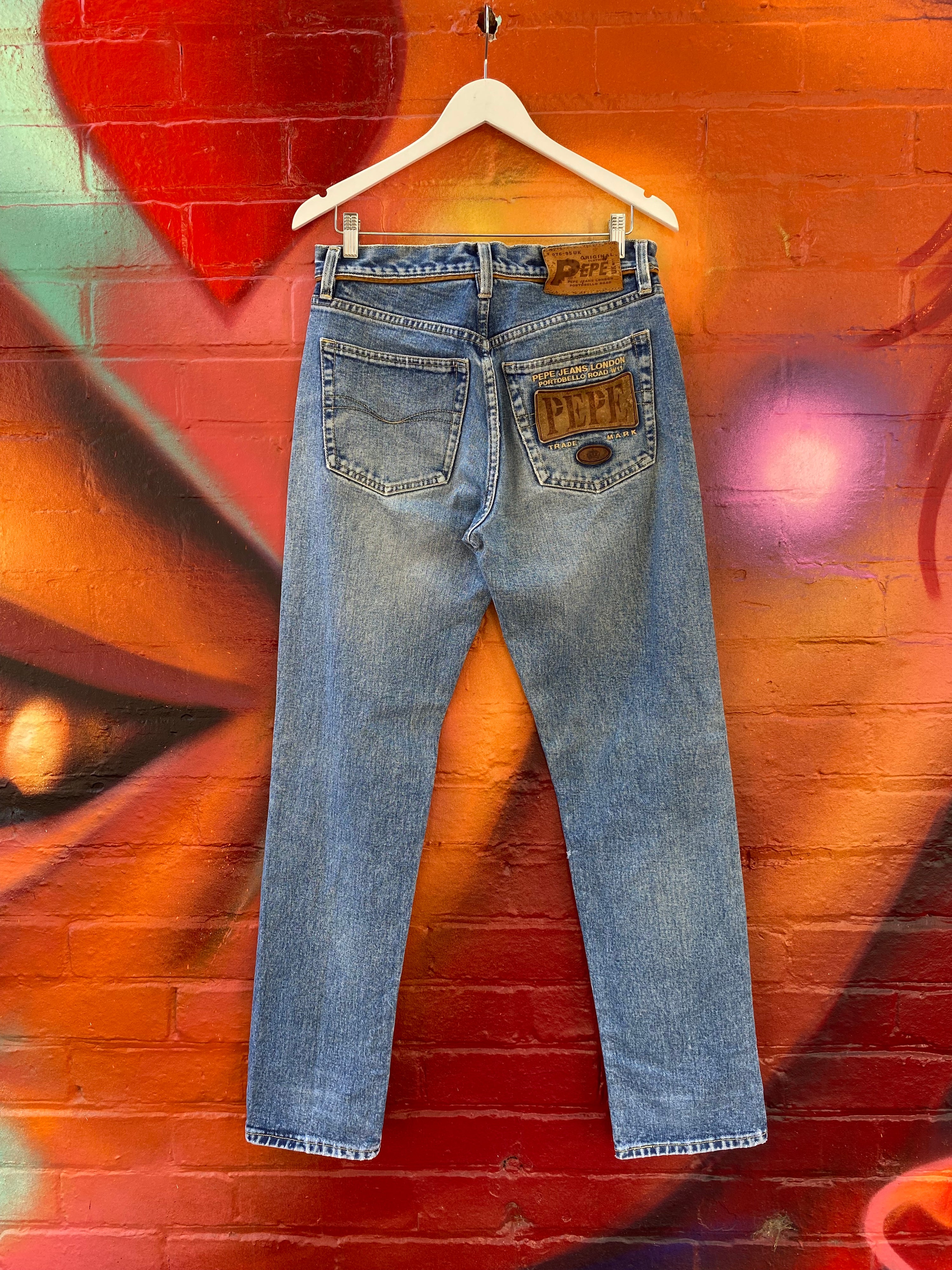 [32] Pepe Jeans Leather Patch Denim Jeans