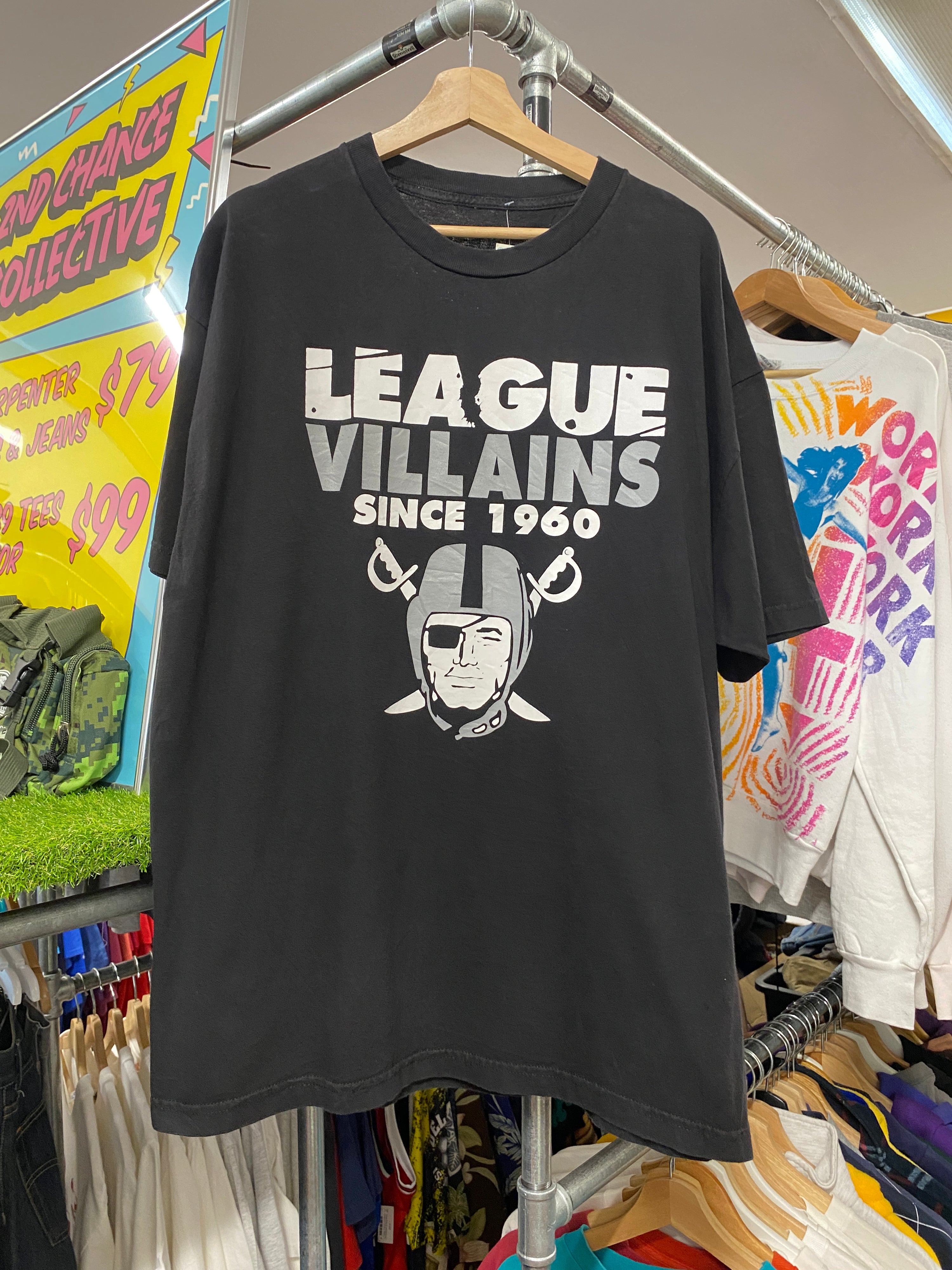 2XL - Raiders League Villains Since 1960