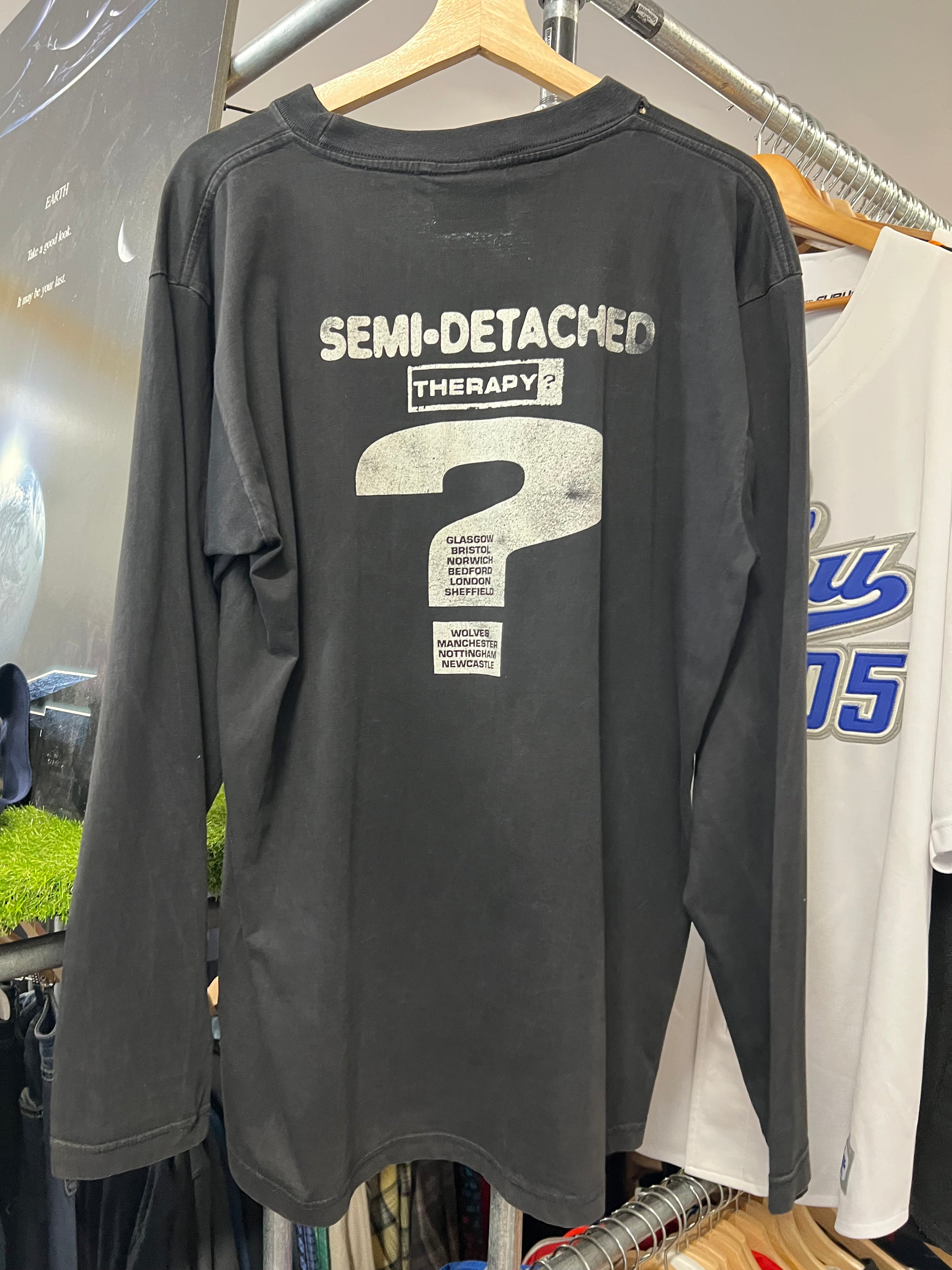 [XL] Therapy: Semi Detached World Tour LS