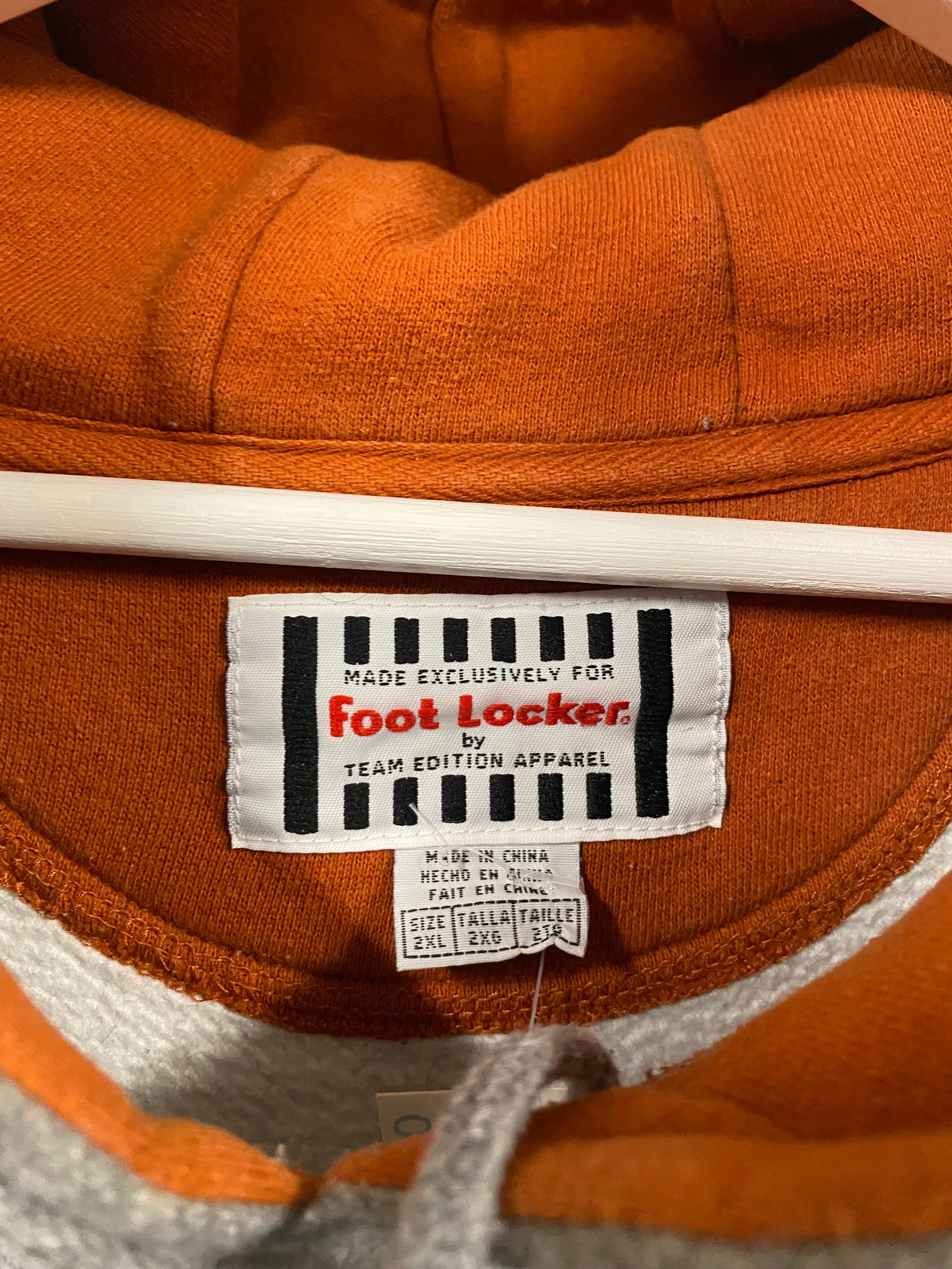 [2XL] 2000s Foot Locker x University Of Texas Grey Hoodie