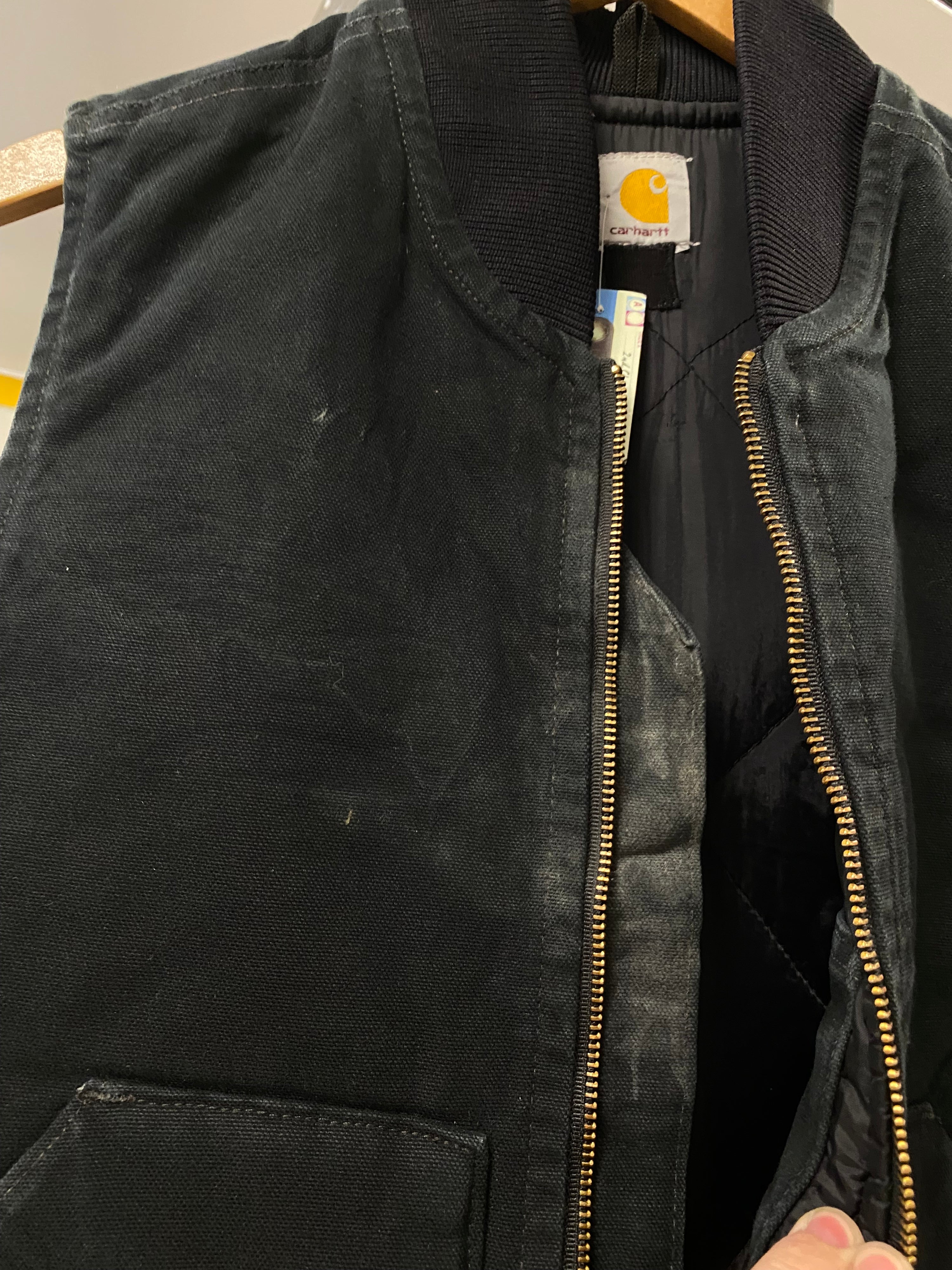 [M] Carhartt Black Vest