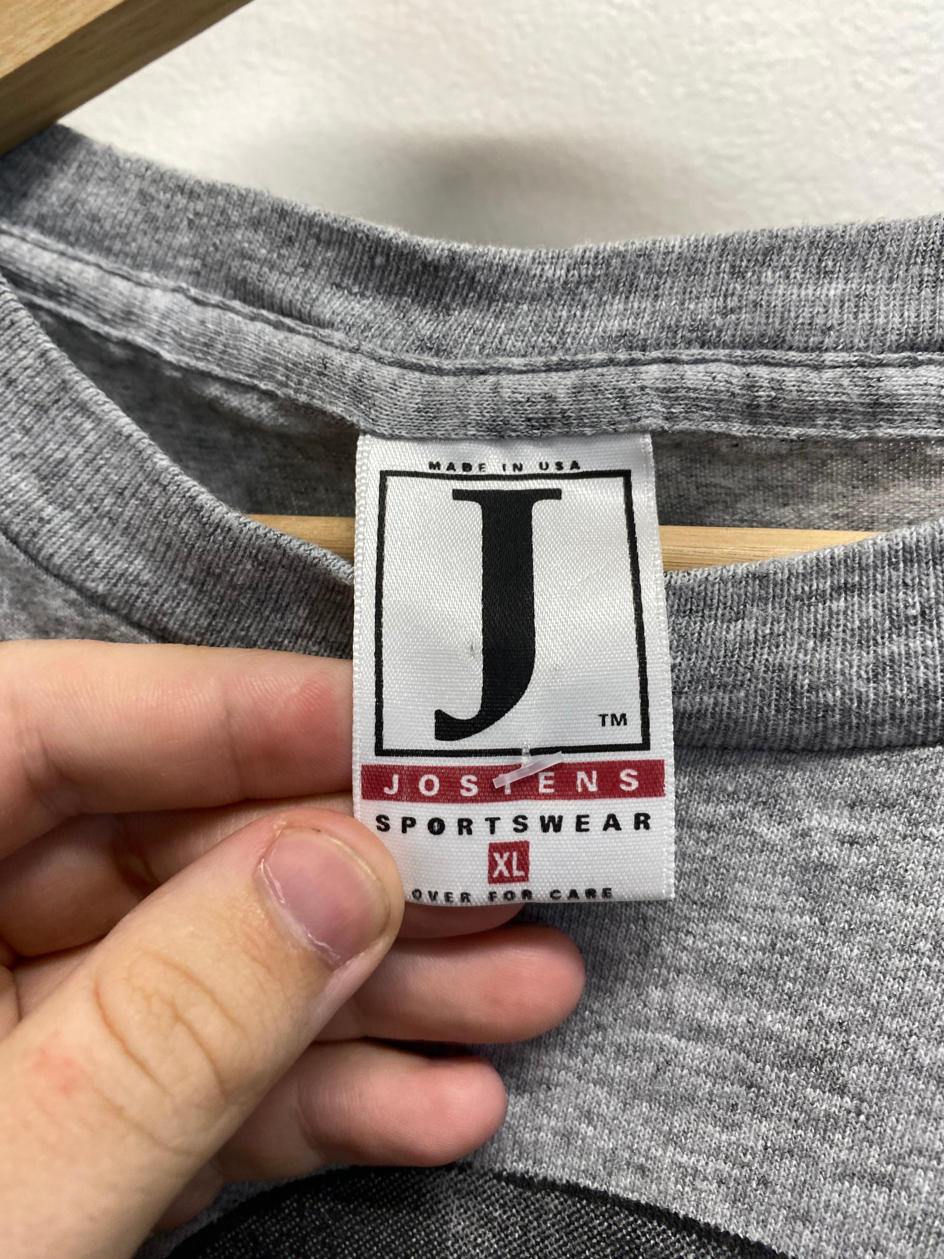 [XL] 1993 Taz  Devil x Colorado Rockies MLB Tee