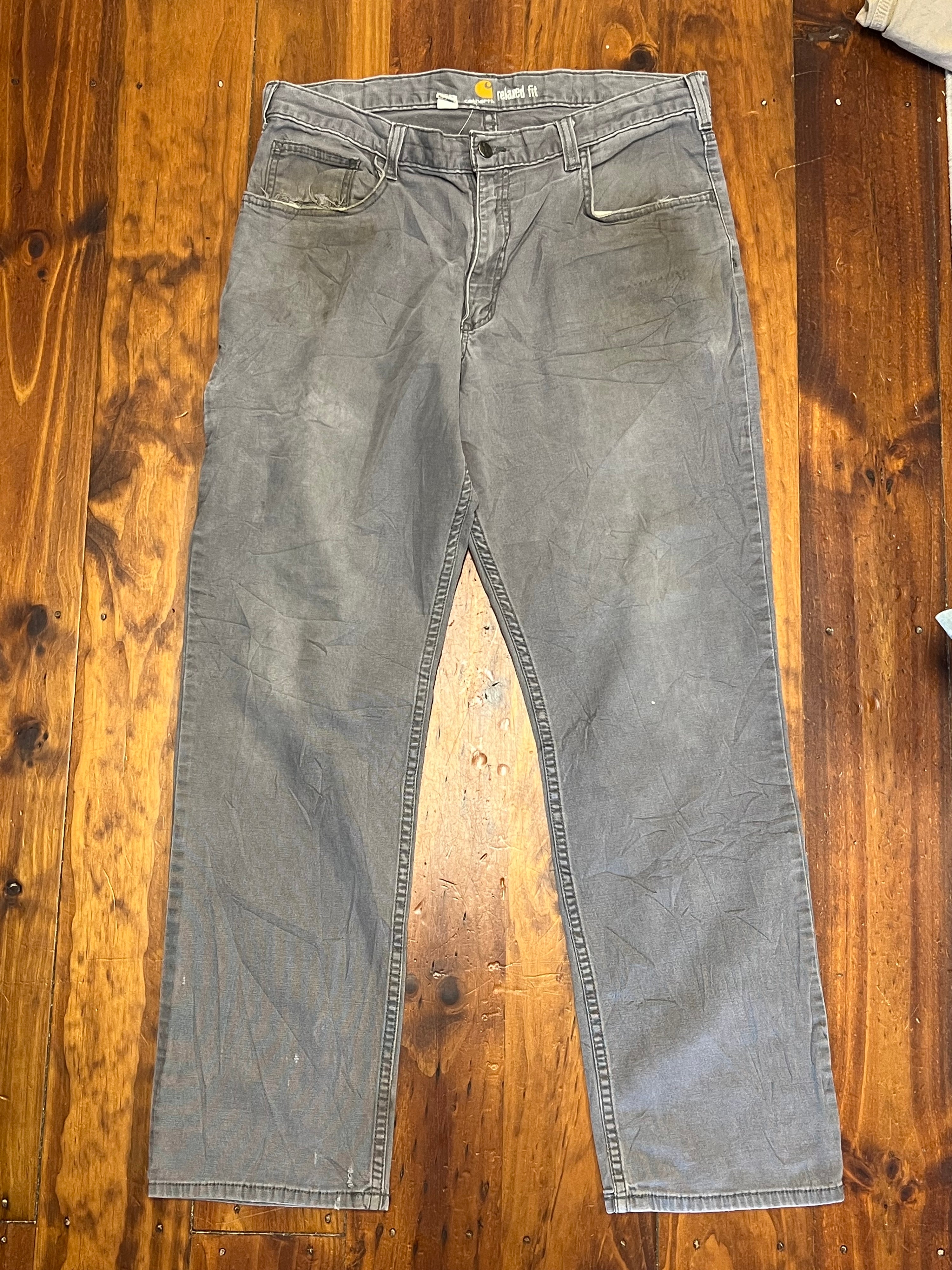 [35] Carhartt Grey Work Pants 35x32