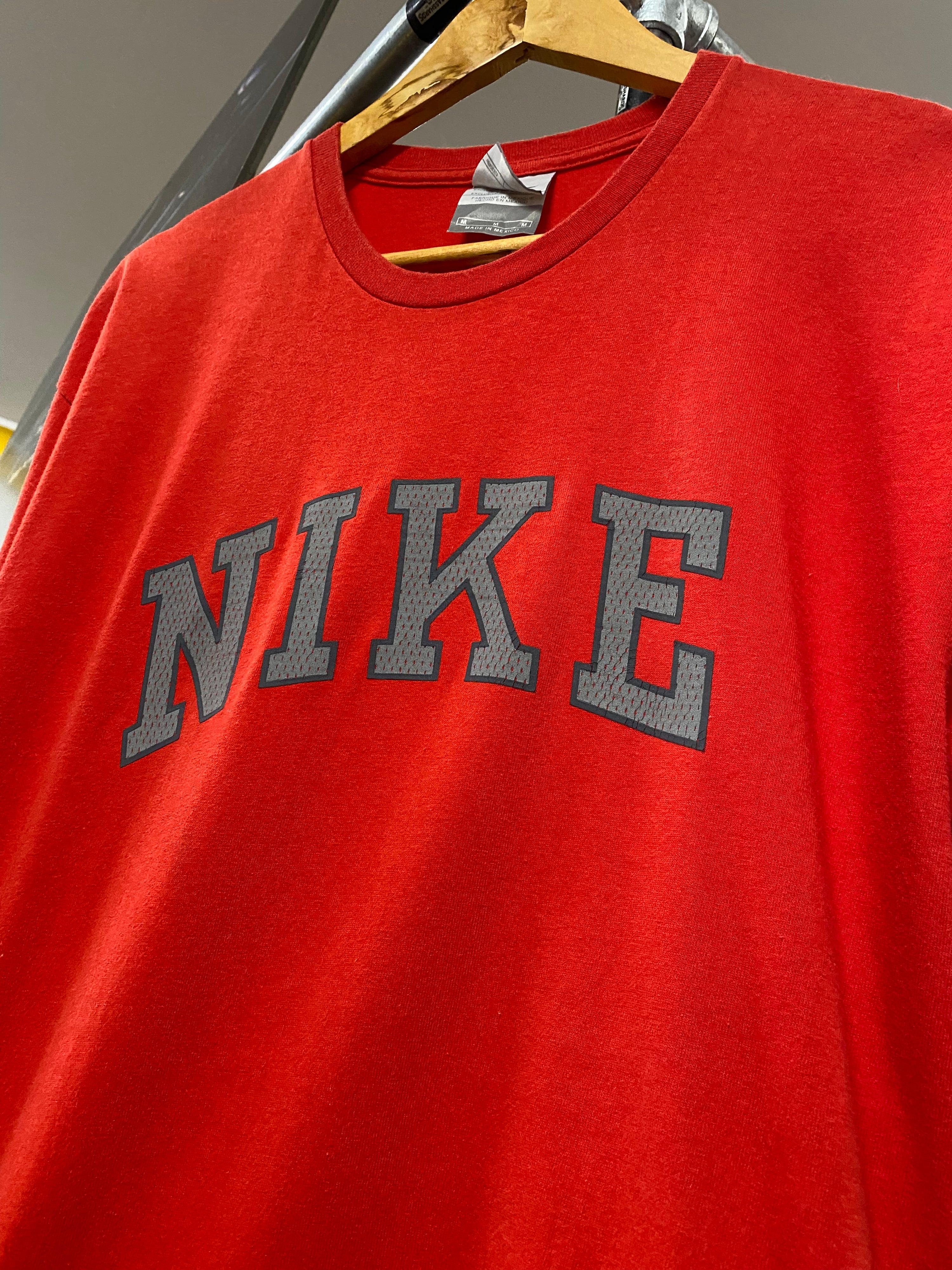 M - 2000s Nike Silver Mesh Spellout Red Tee
