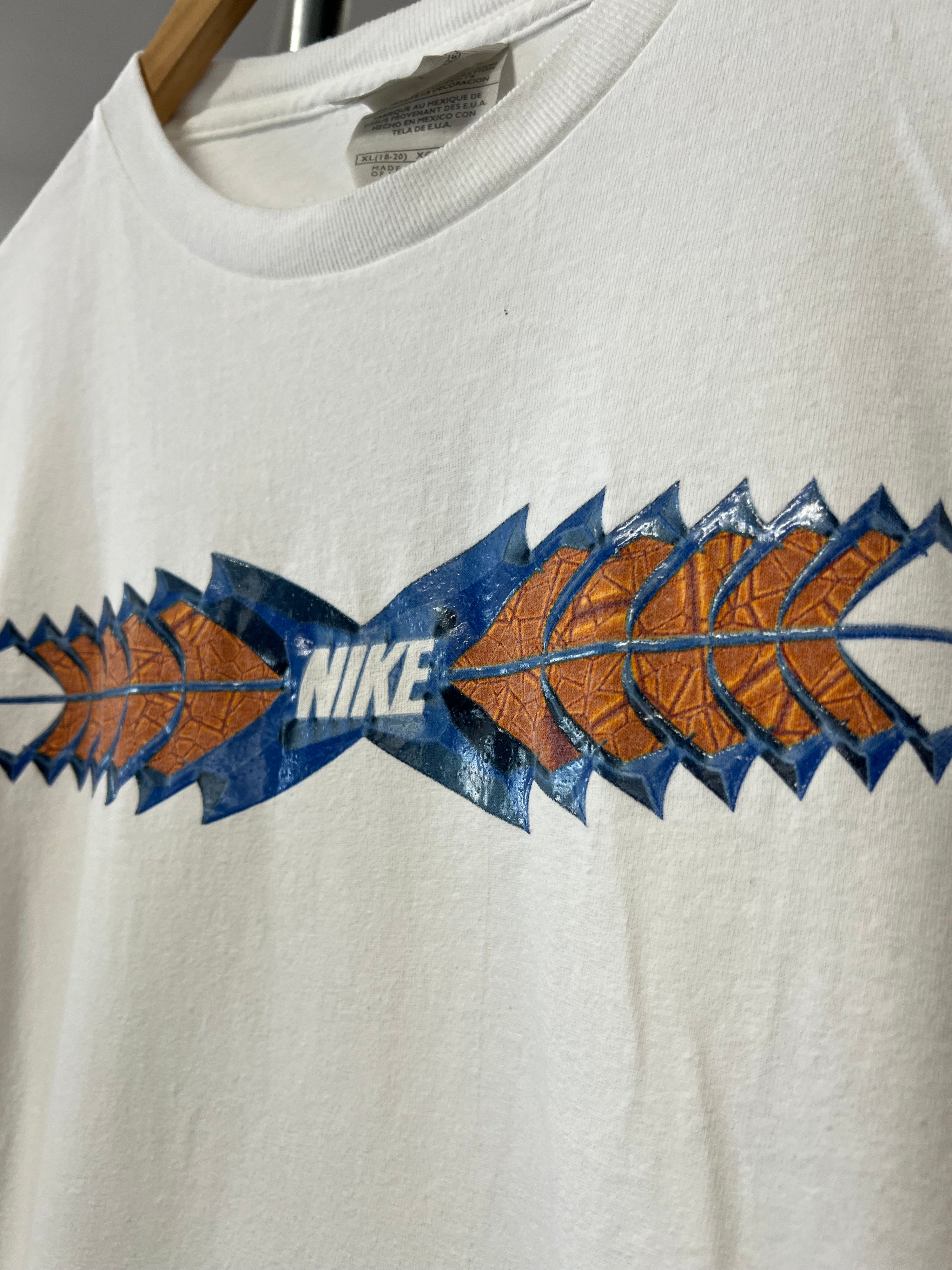 YXL (S) - 2000s Nike Tribal Basketball White LS