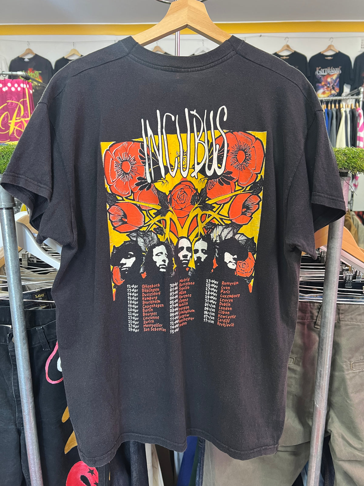 [L] 2004 Incubus 'A Crow Left Of The Murder' European Double Sided Tour Tshirt