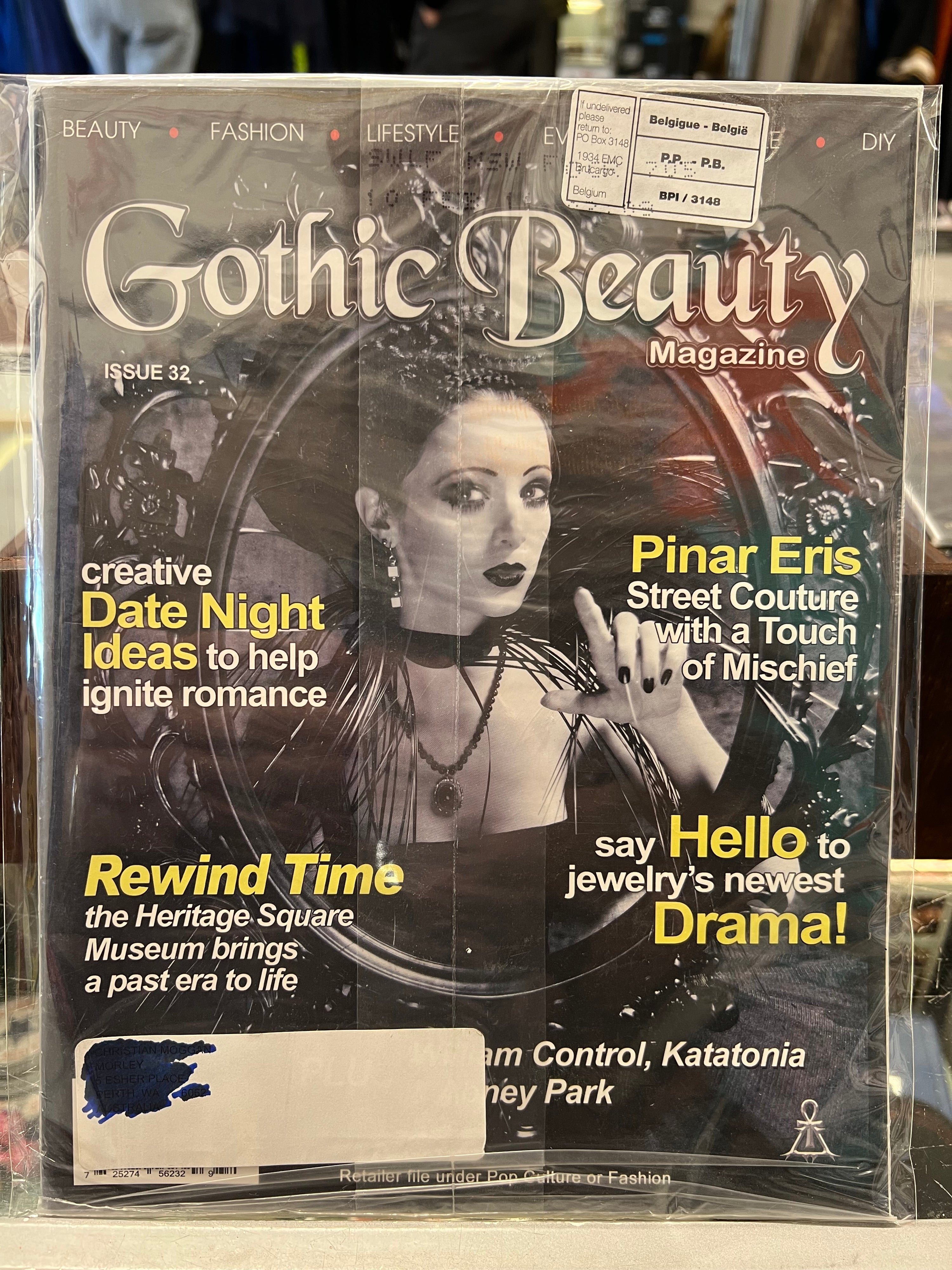 Gothic Beauty Magazine