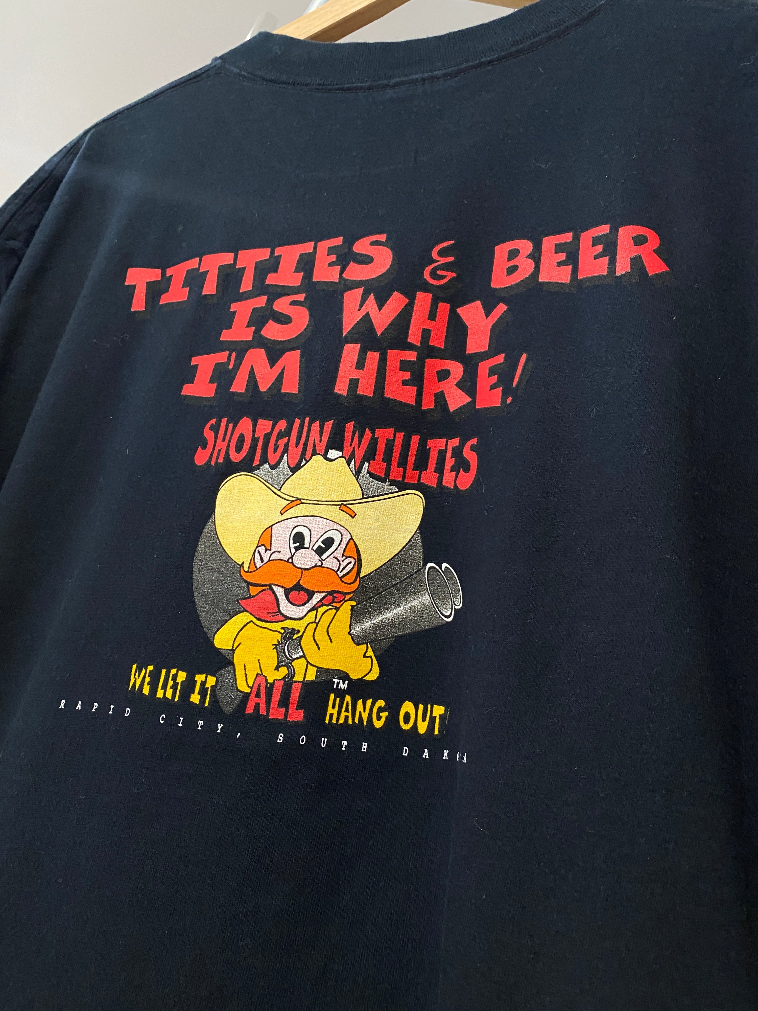 XL - Titties And Beer Is Why I'm Here Shotgun Willies DS